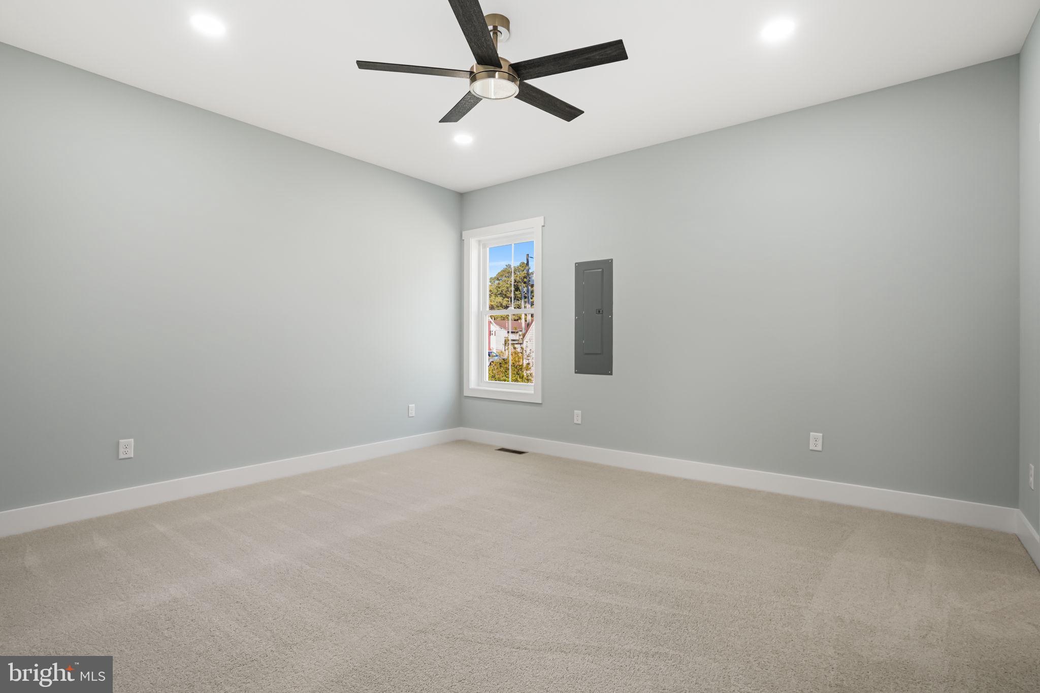 CHINCOTEAGUE - Residential