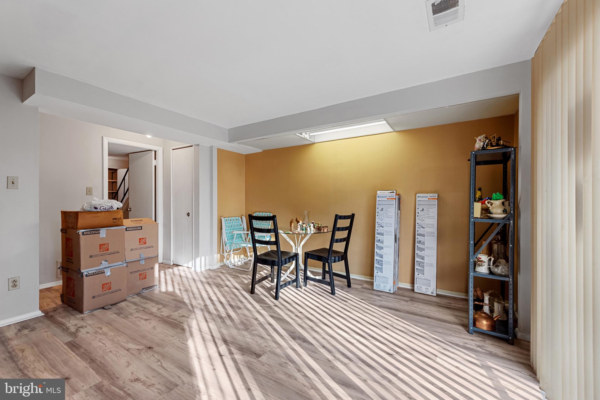 VILLAGE OF LONG REACH - Residential