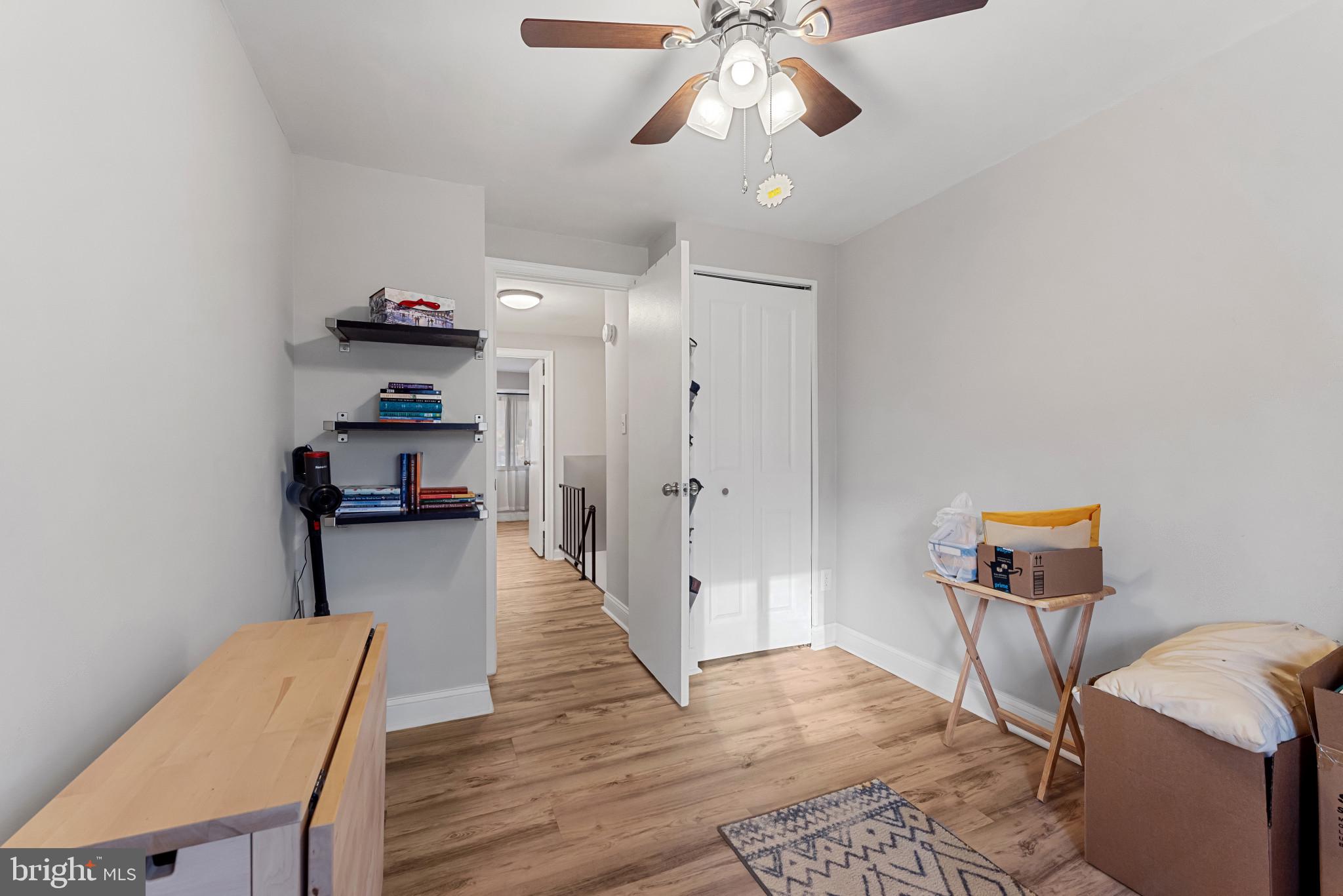 VILLAGE OF LONG REACH - Residential