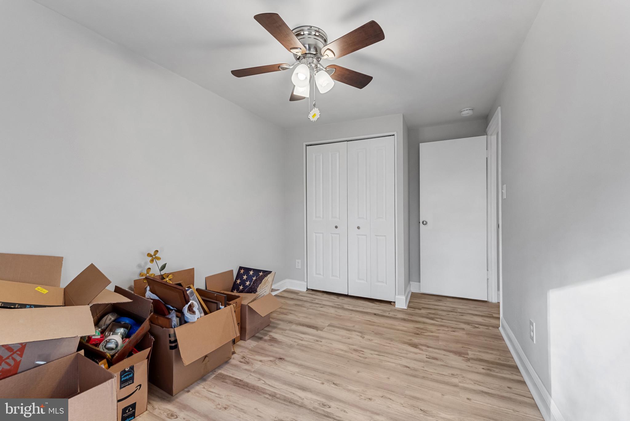 VILLAGE OF LONG REACH - Residential