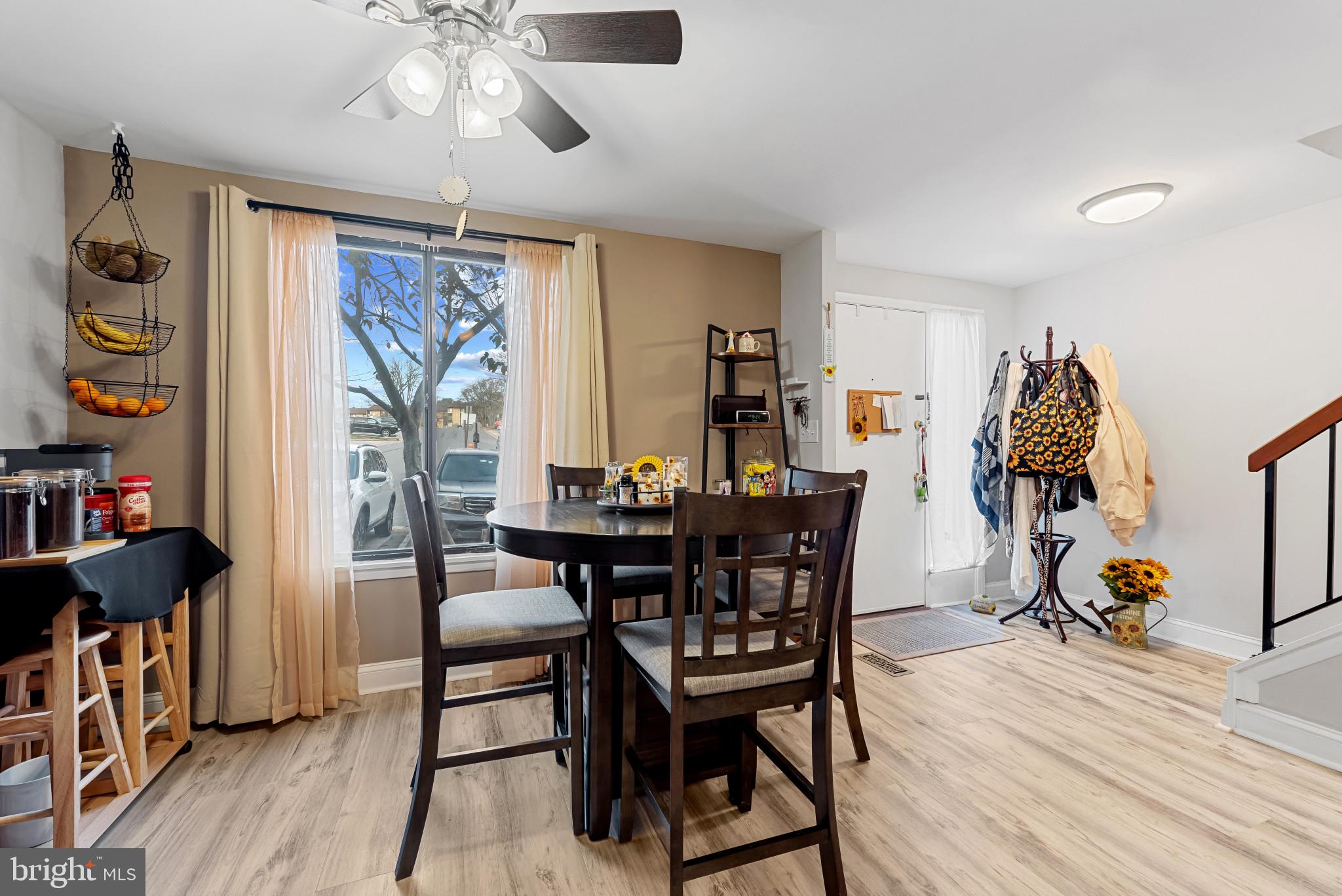 VILLAGE OF LONG REACH - Residential