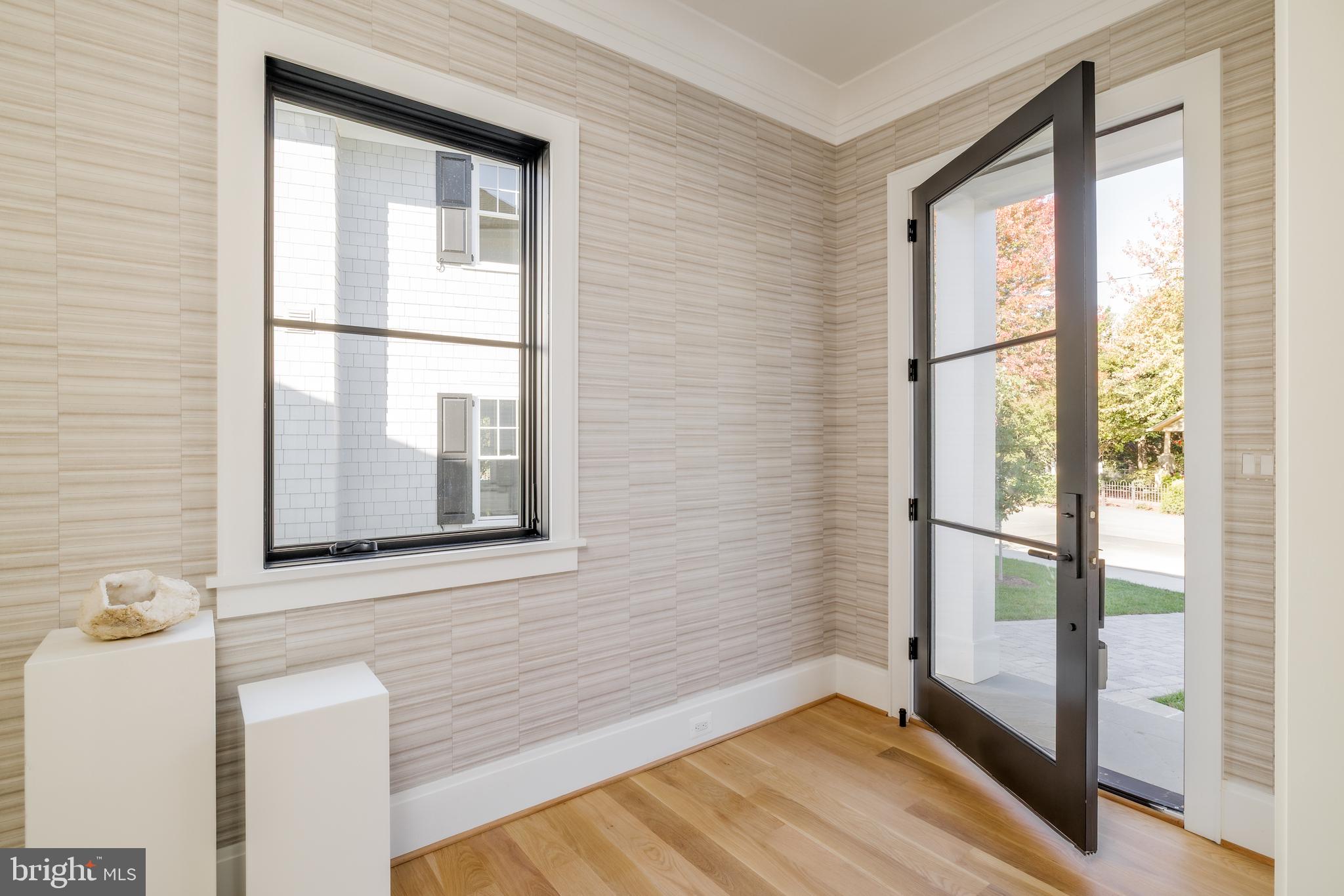 ASHTON HEIGHTS - Residential