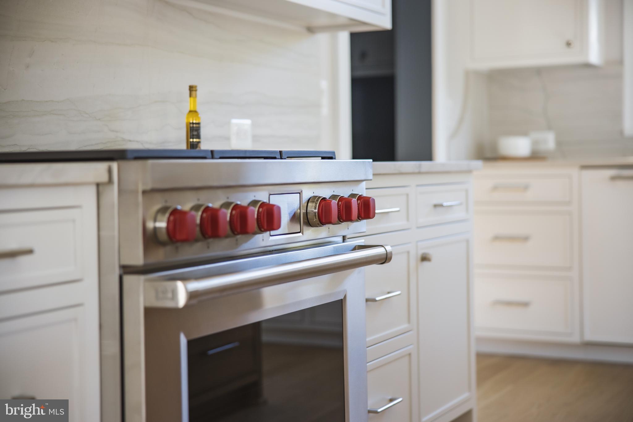 ASHTON HEIGHTS - Residential