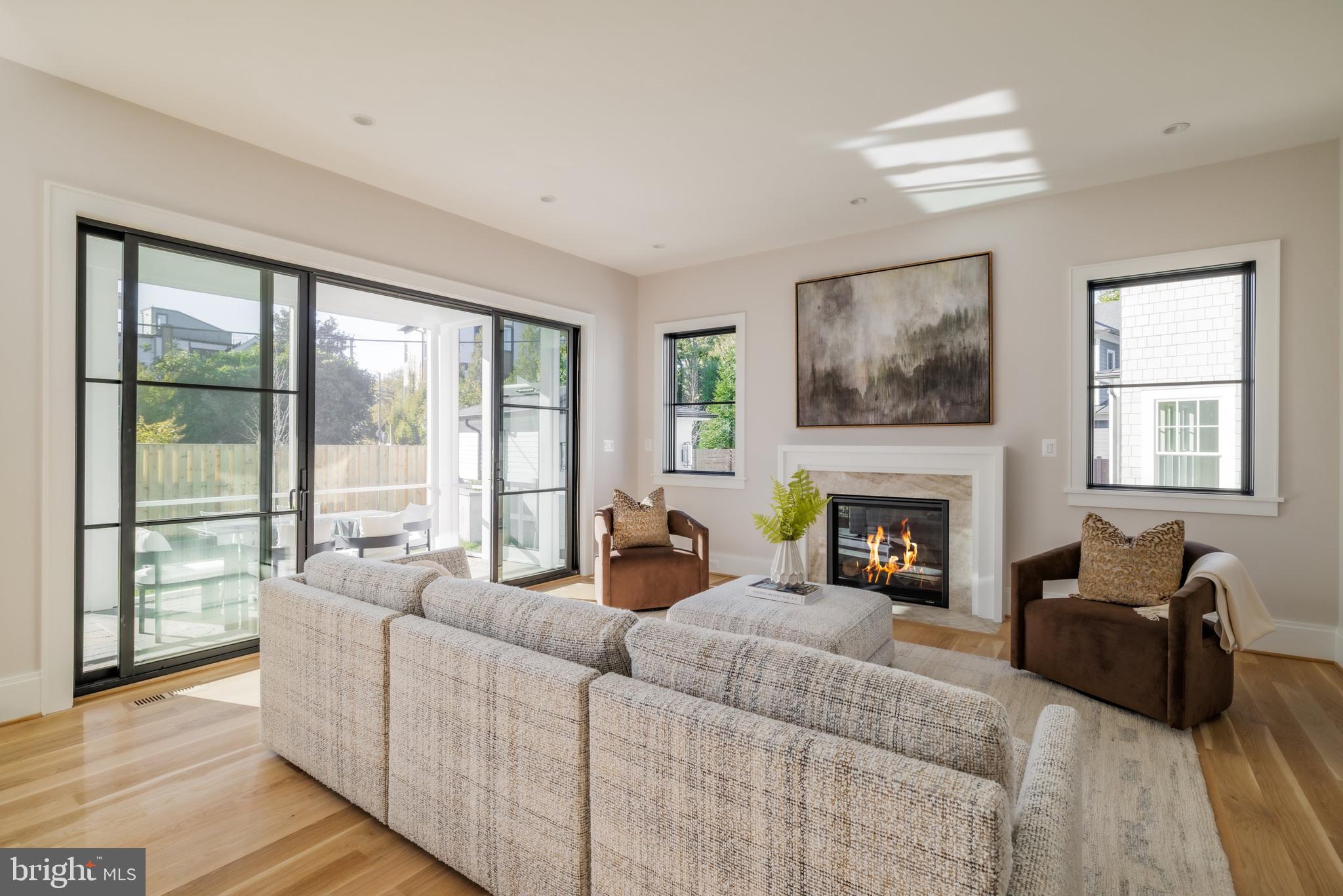 ASHTON HEIGHTS - Residential