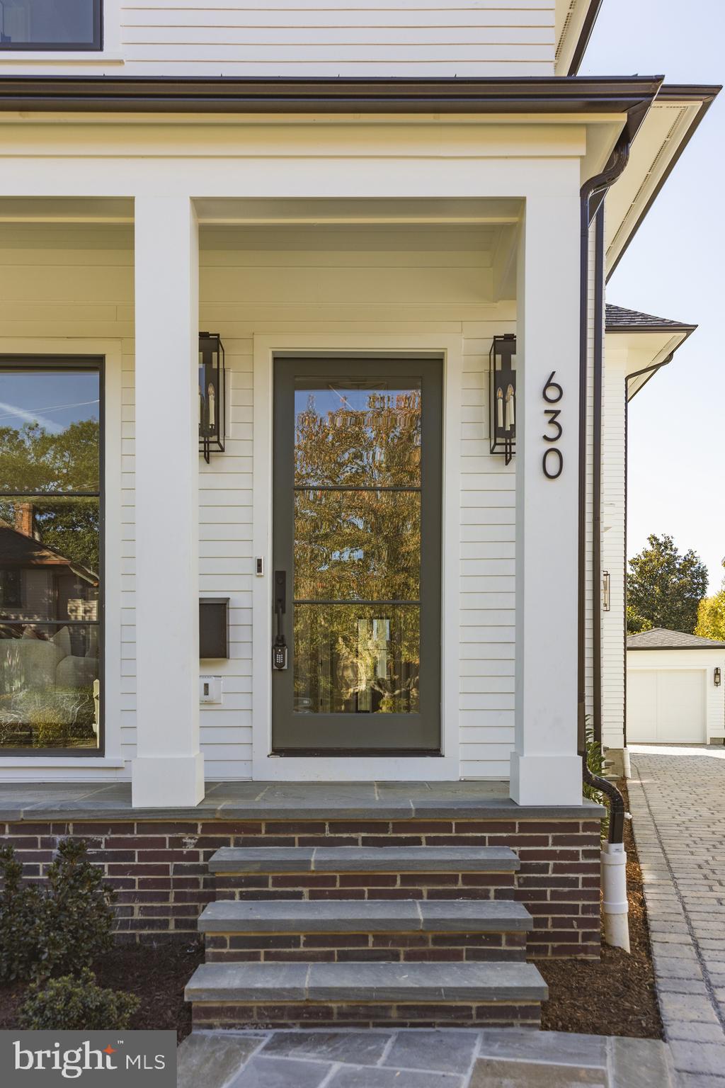 ASHTON HEIGHTS - Residential