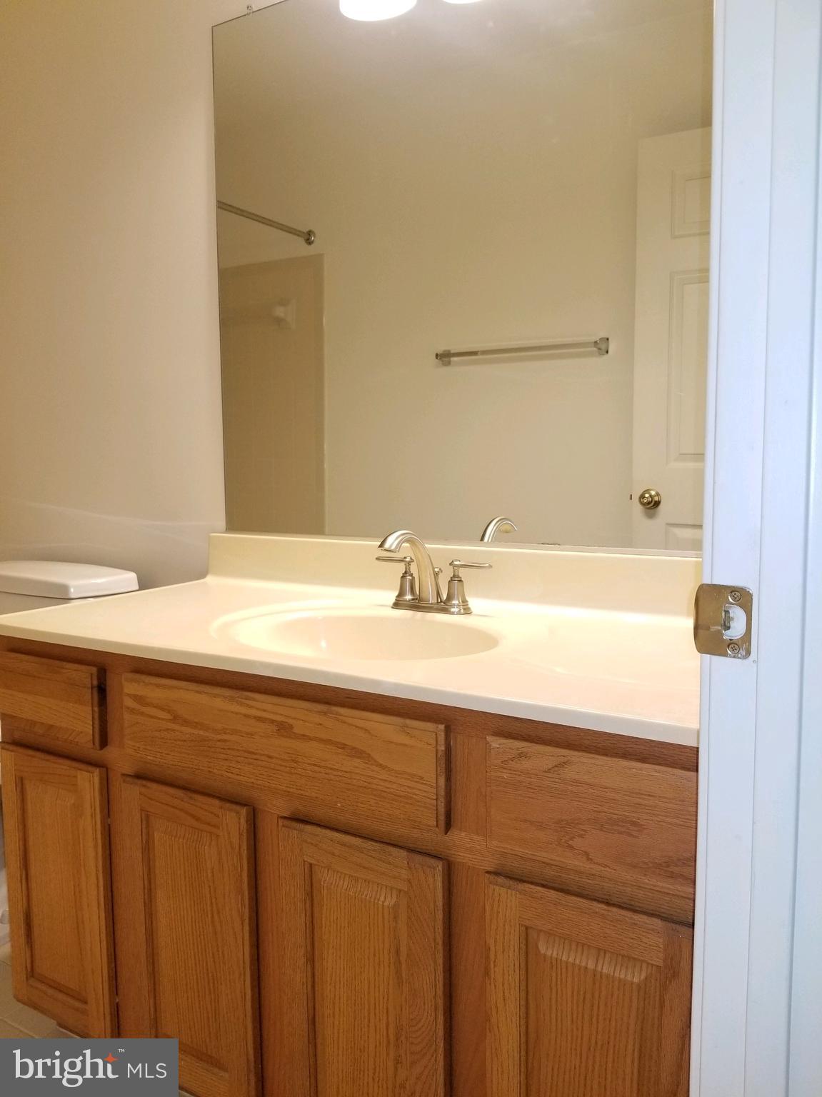 KINGSTOWNE - Residential Lease