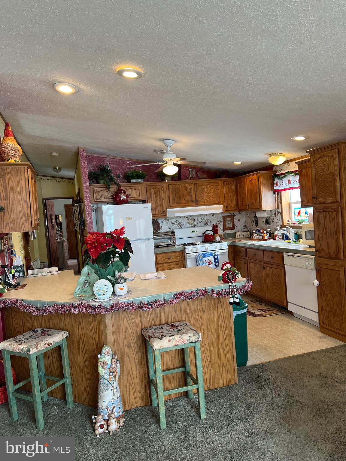 COLONIAL HERITAGE - Residential