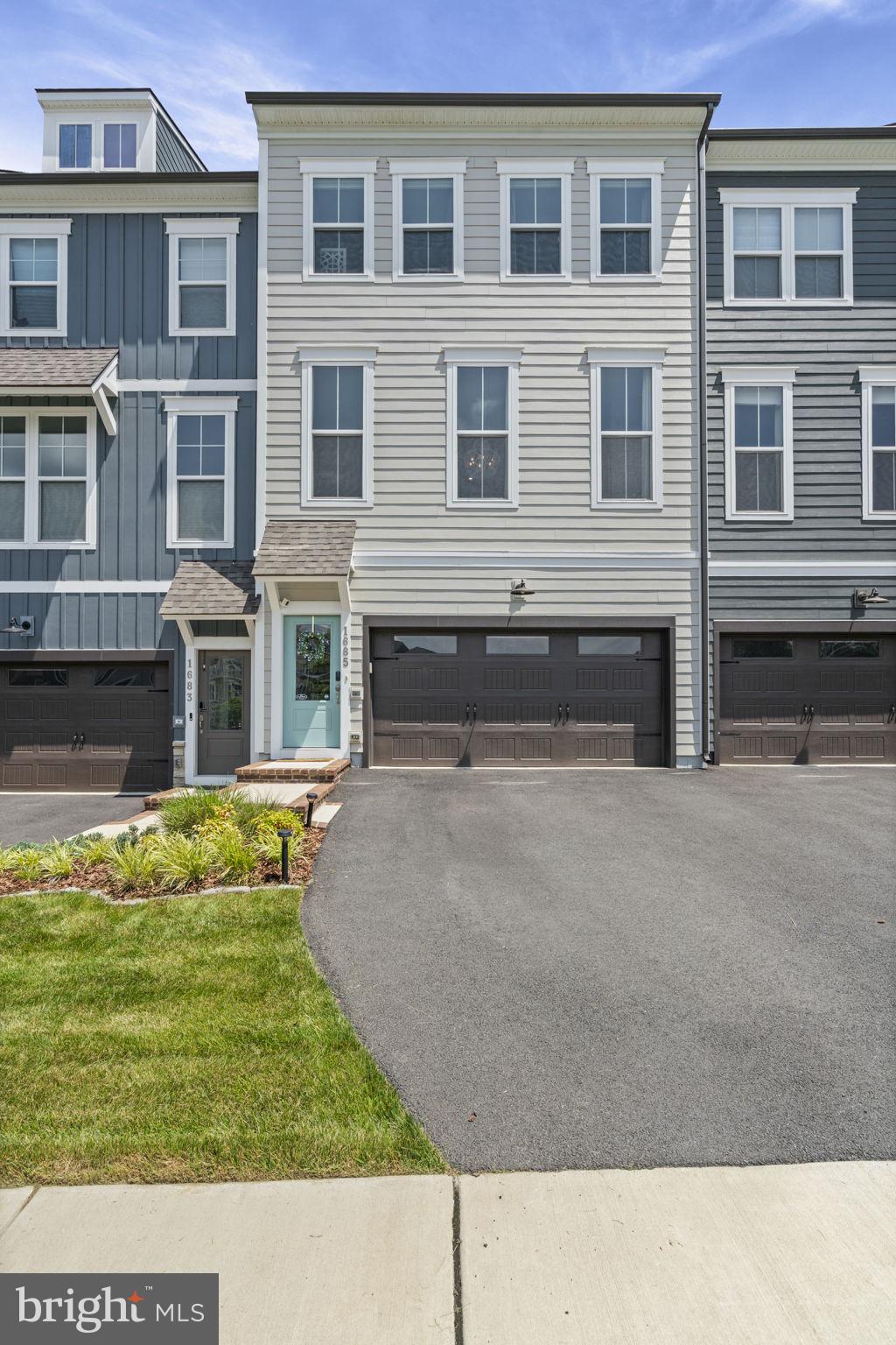 1685 ASPEN POPLAR ROAD