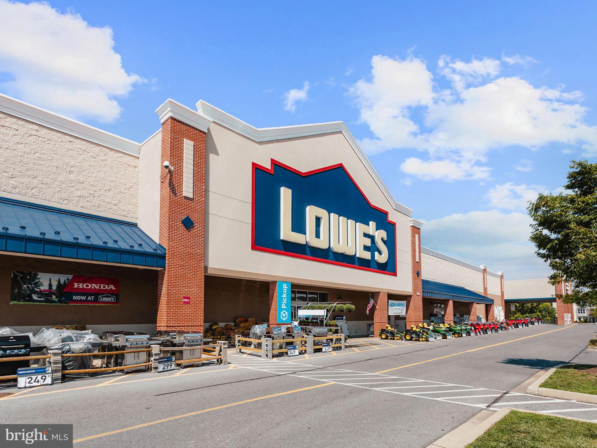 FREDERICKTOWNE VILLAGE - Residential