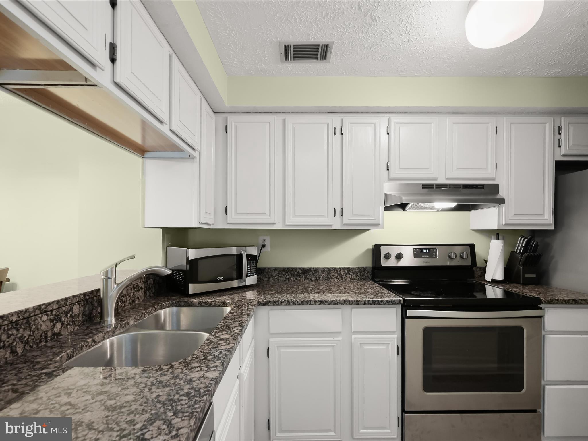 FREDERICKTOWNE VILLAGE - Residential