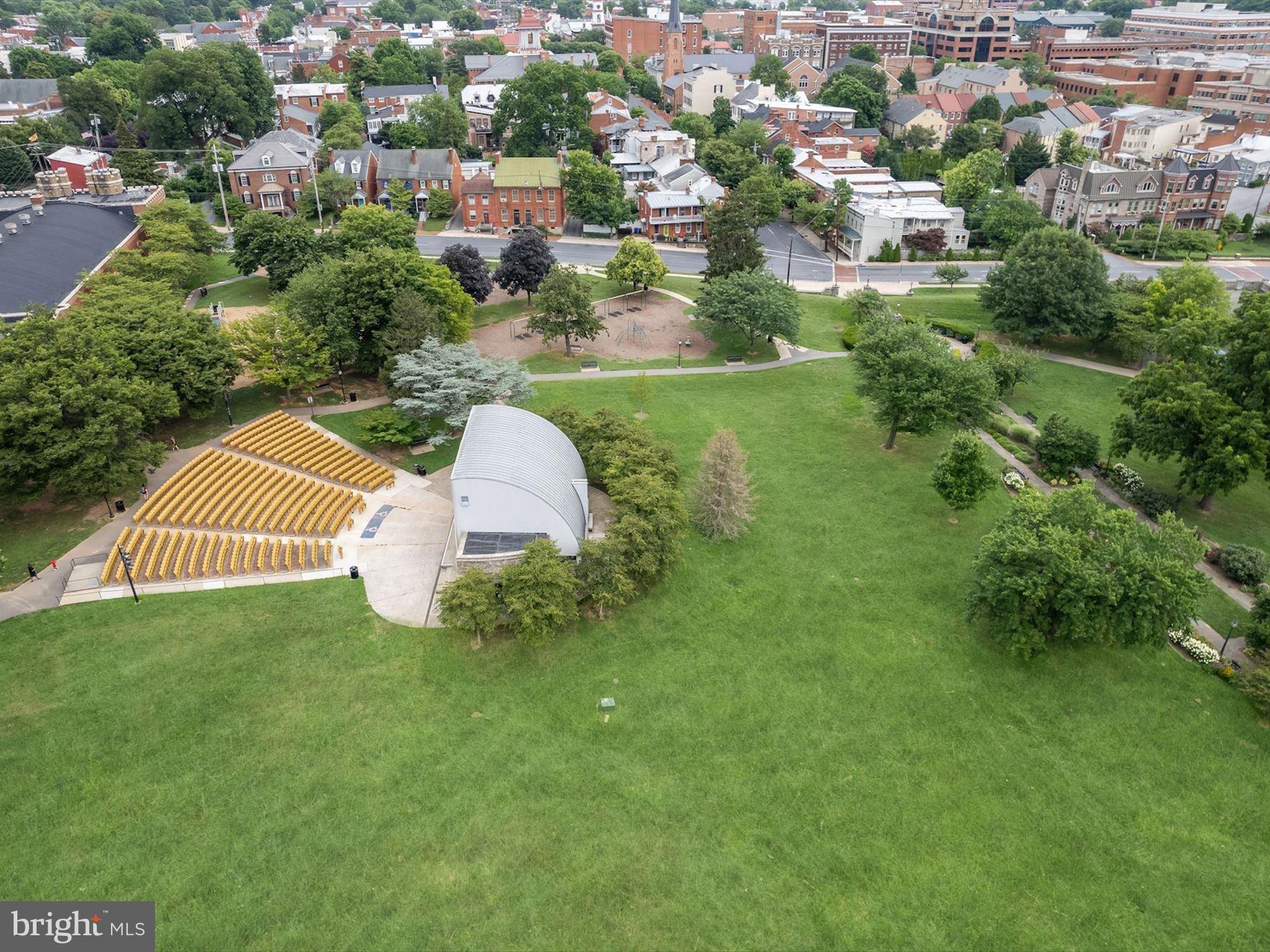 FREDERICKTOWNE VILLAGE - Residential