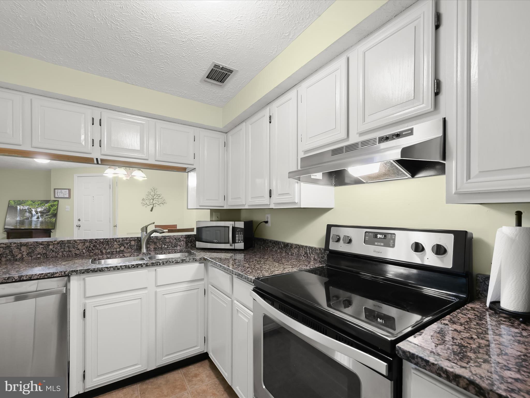 FREDERICKTOWNE VILLAGE - Residential