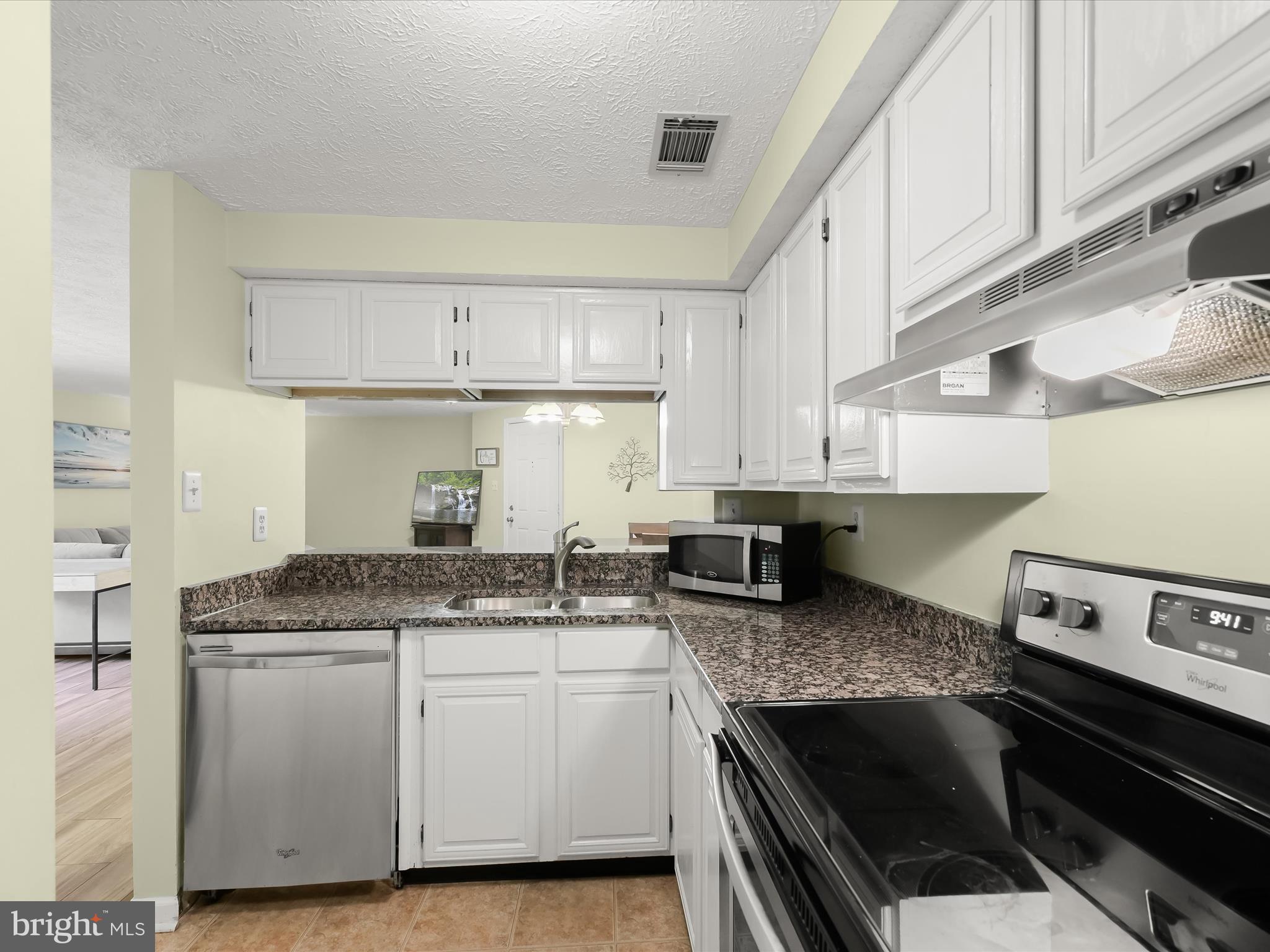 FREDERICKTOWNE VILLAGE - Residential