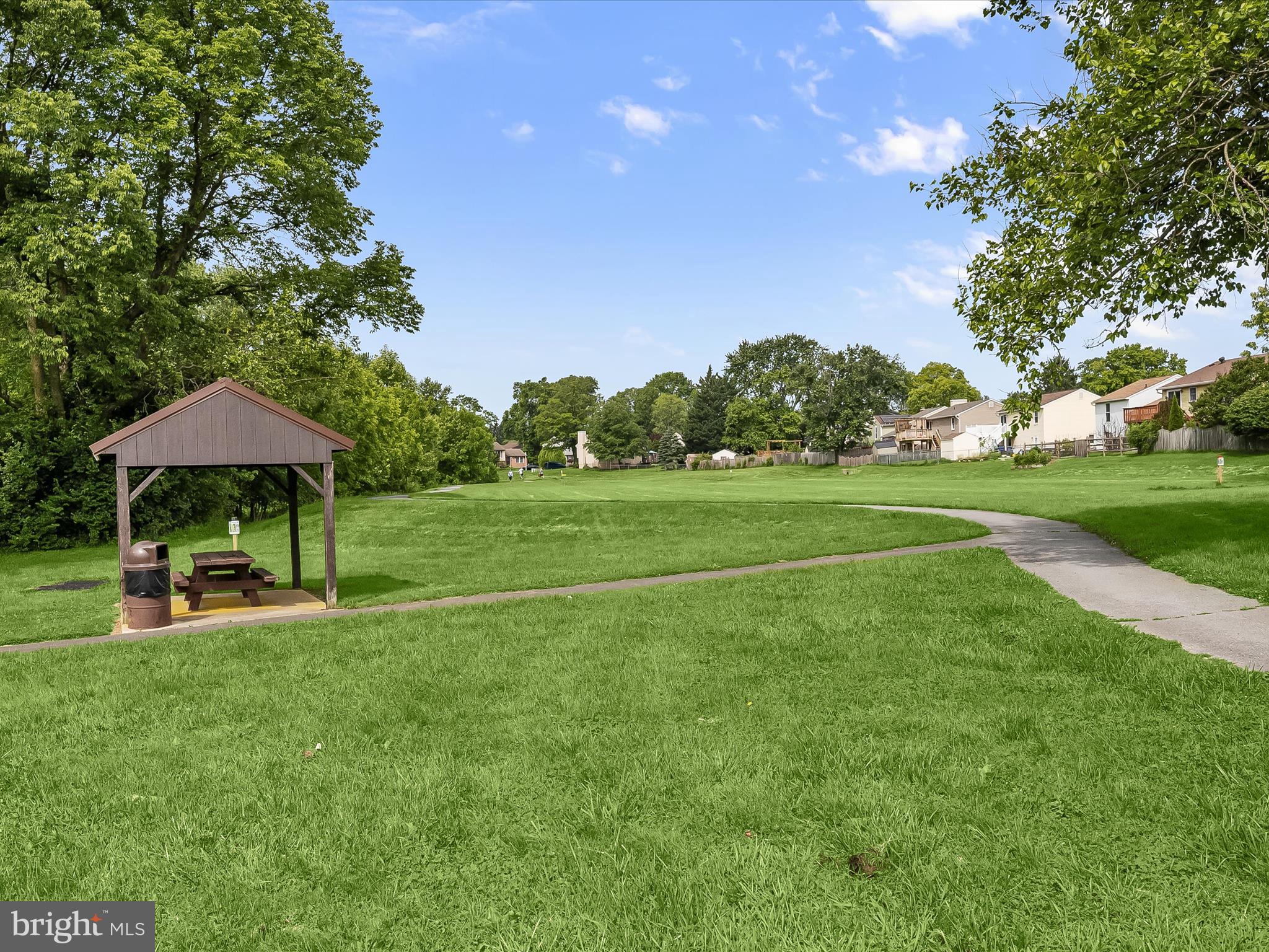FREDERICKTOWNE VILLAGE - Residential