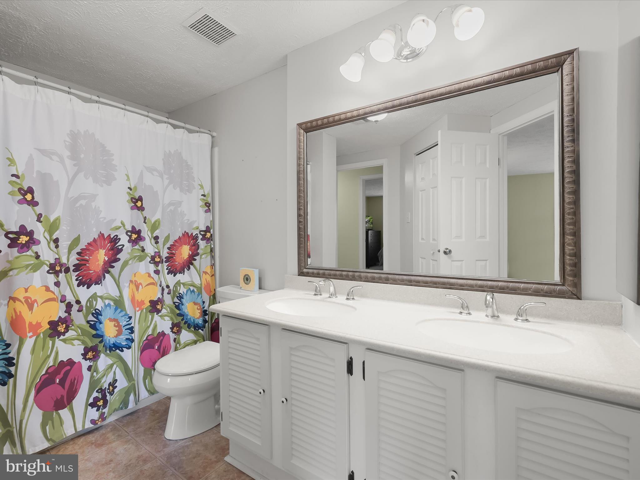 FREDERICKTOWNE VILLAGE - Residential