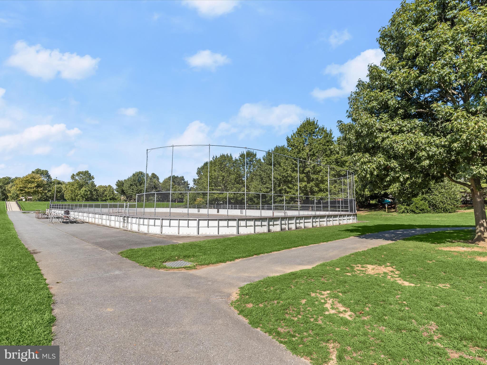 FREDERICKTOWNE VILLAGE - Residential