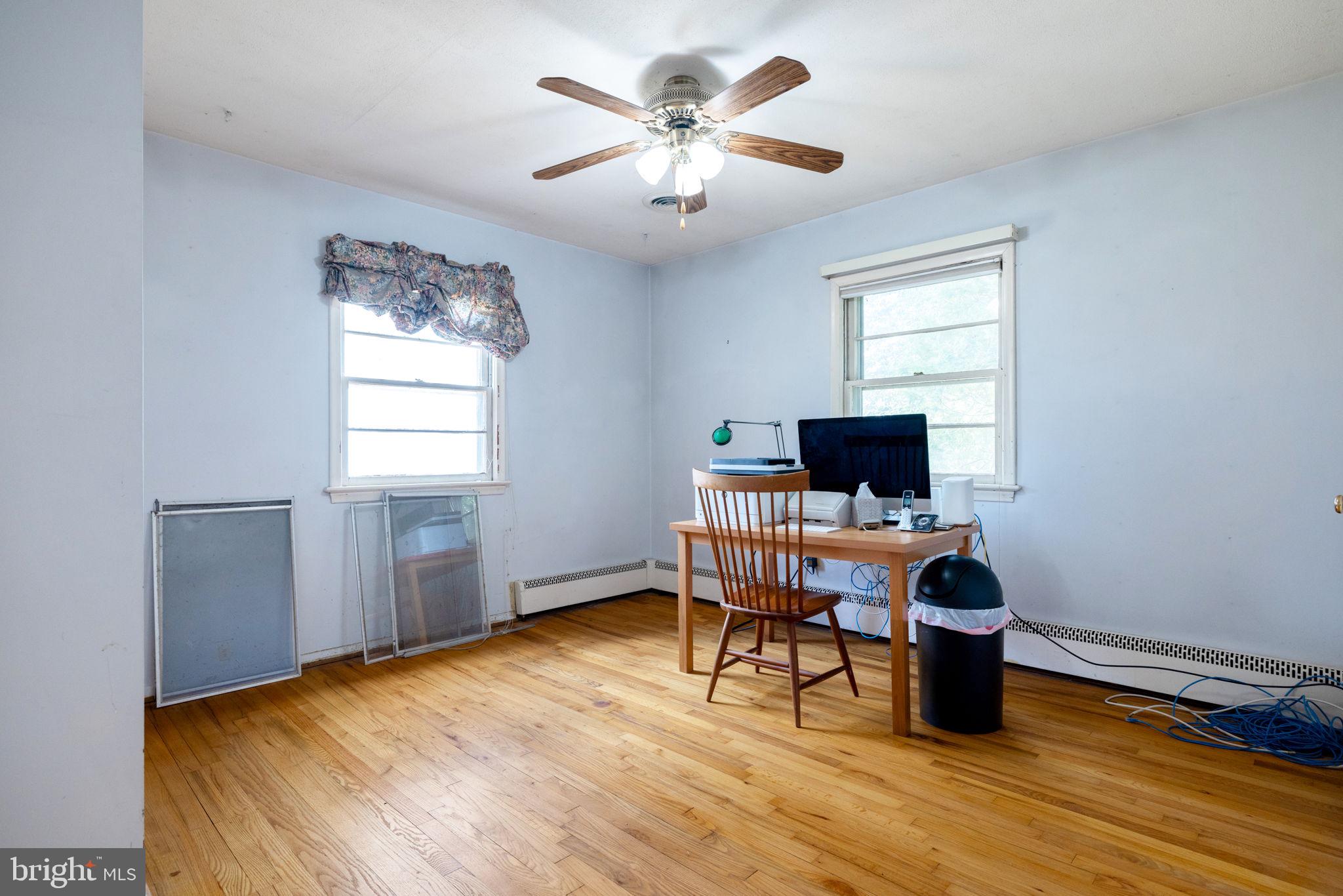 LAUREL RIDGE CROSSING - Residential