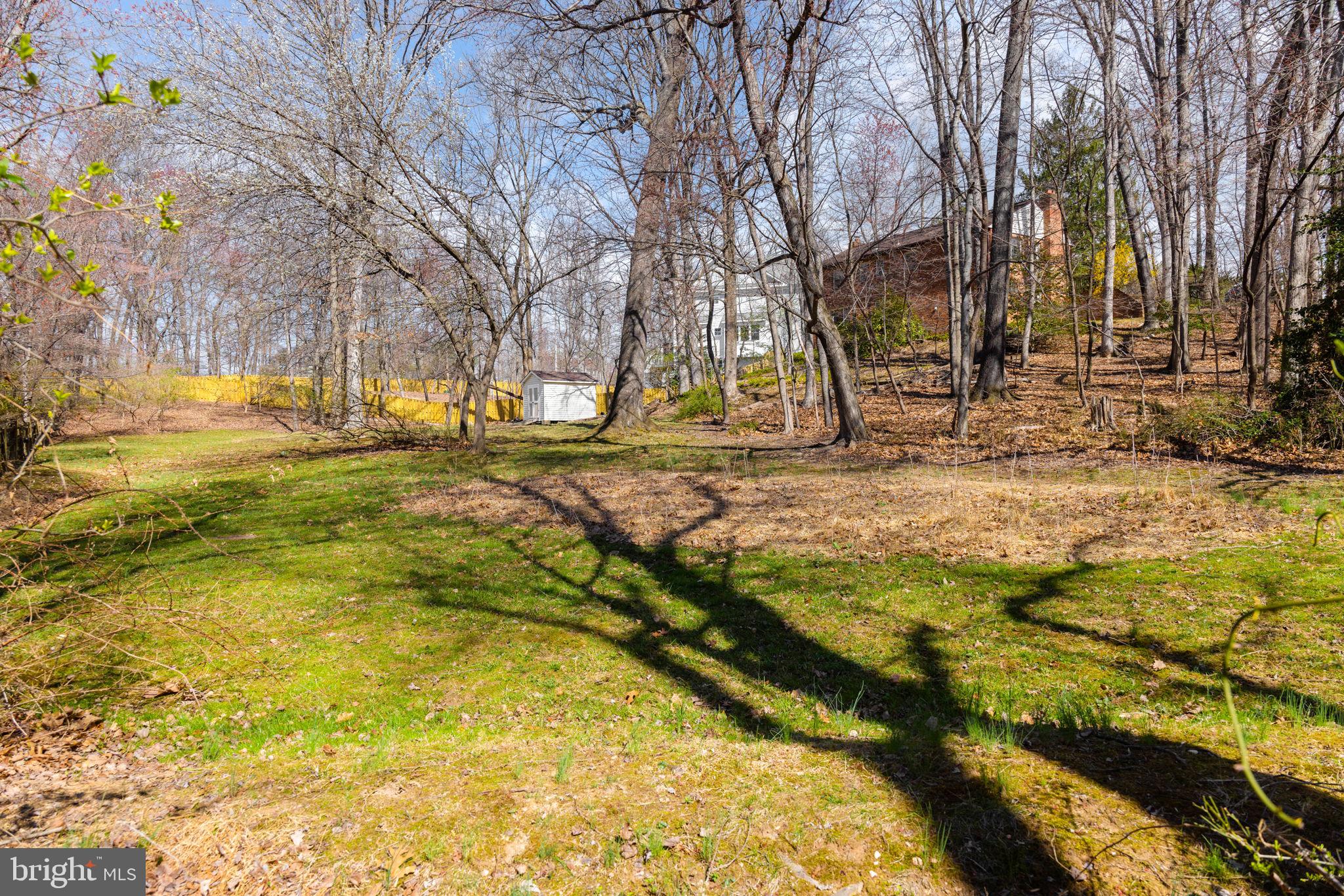 LAUREL RIDGE CROSSING - Residential