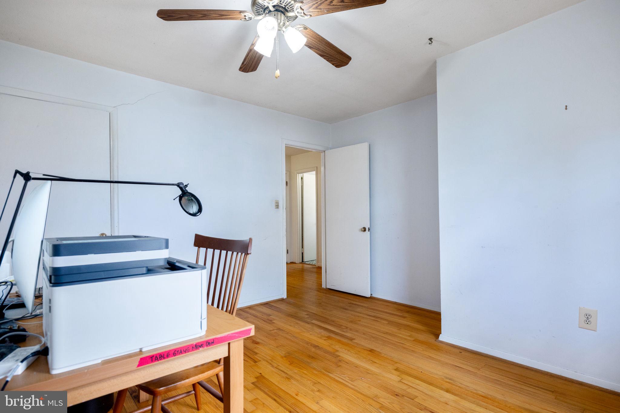 LAUREL RIDGE CROSSING - Residential