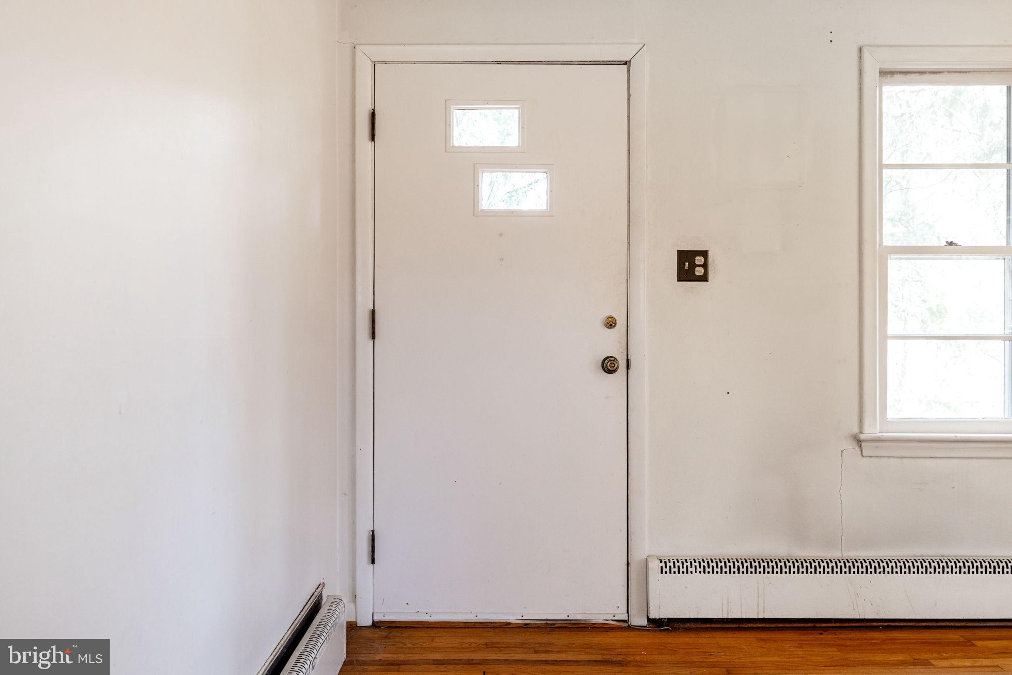 LAUREL RIDGE CROSSING - Residential