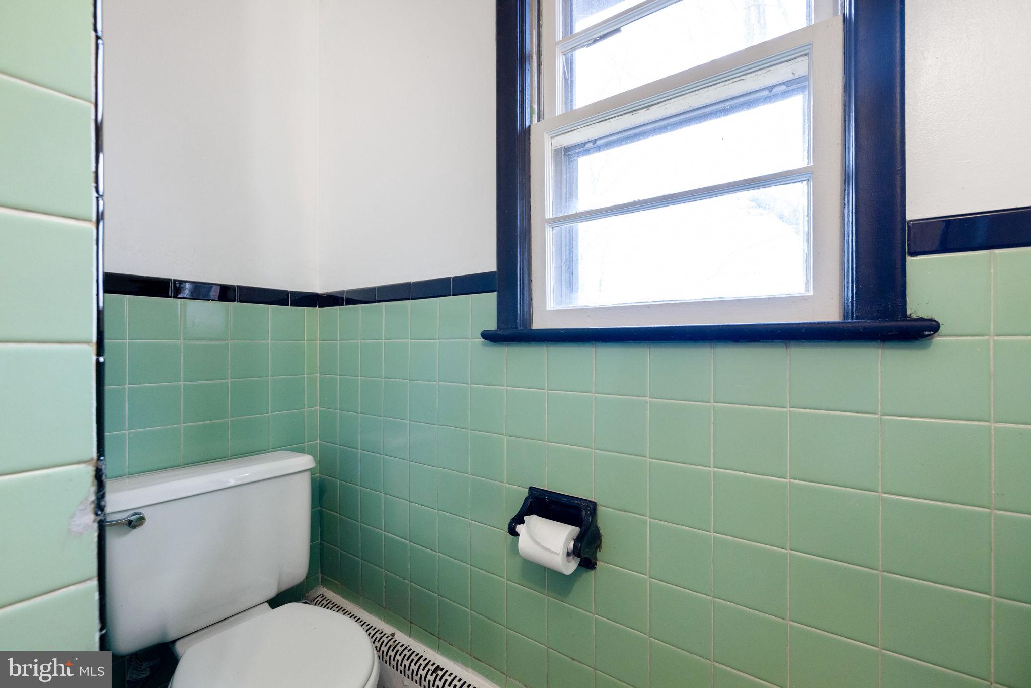 LAUREL RIDGE CROSSING - Residential