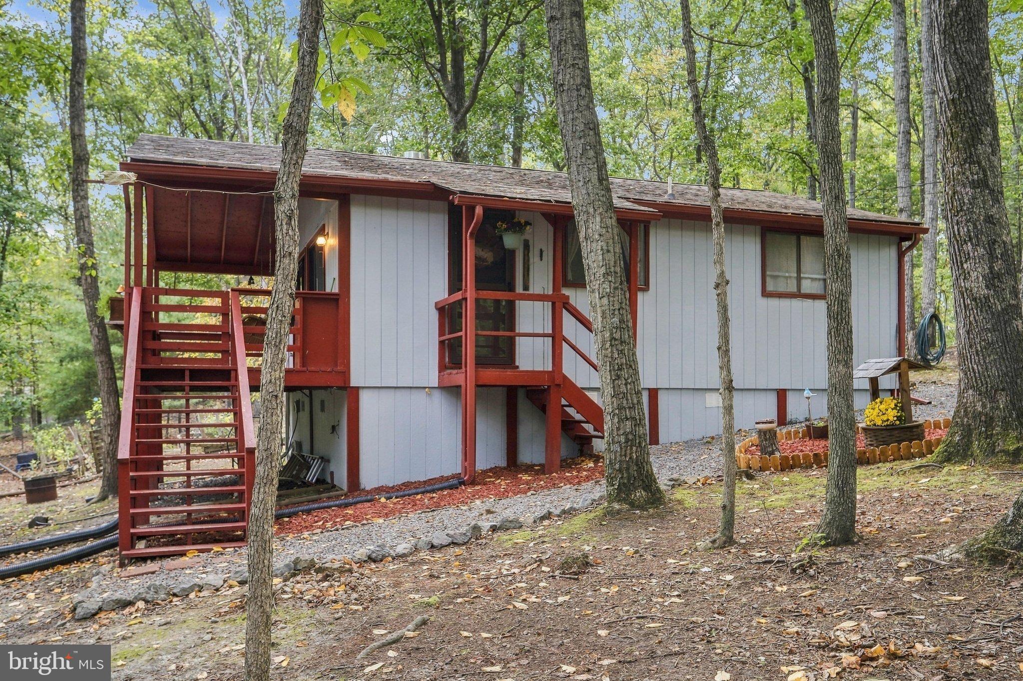 63 TURTLE LANE