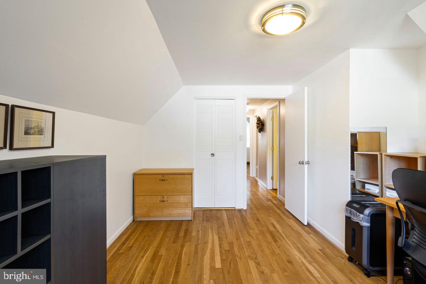 WEST SPRINGFIELD VILLAGE - Residential Lease