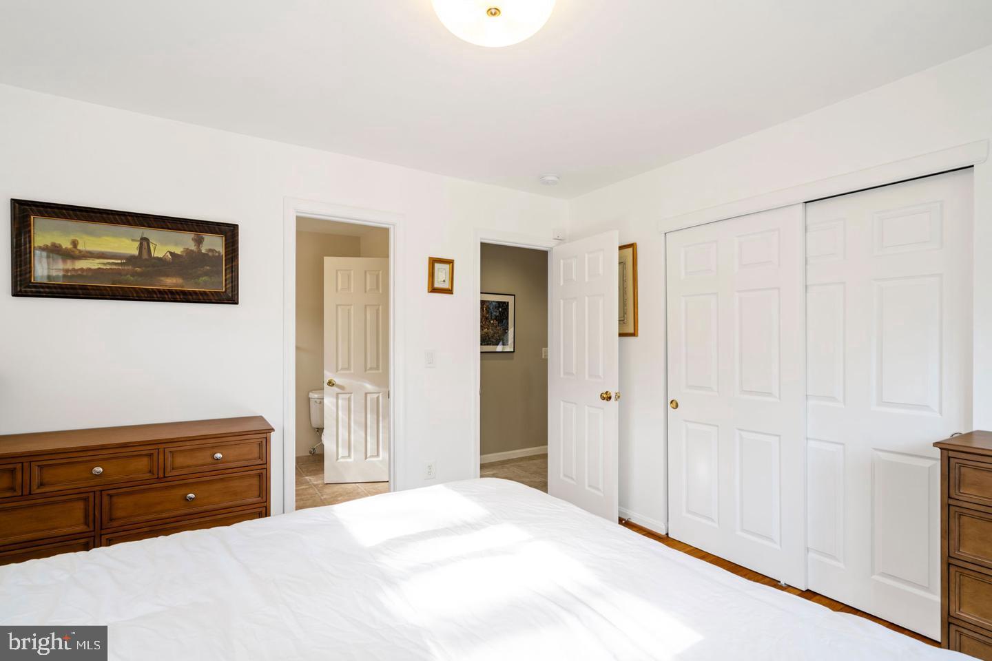 WEST SPRINGFIELD VILLAGE - Residential Lease