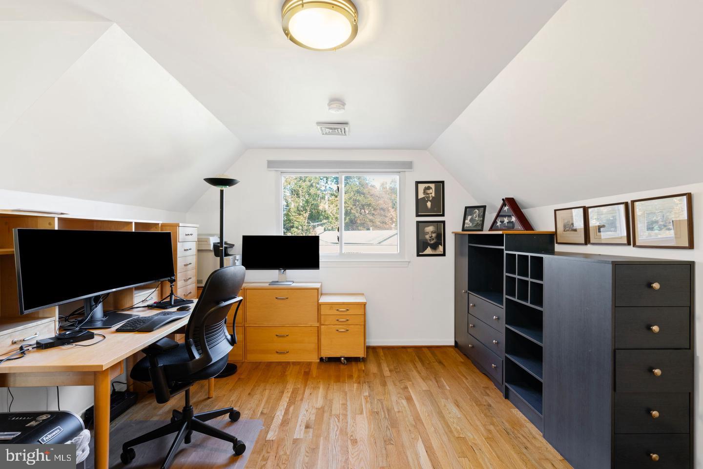 WEST SPRINGFIELD VILLAGE - Residential Lease