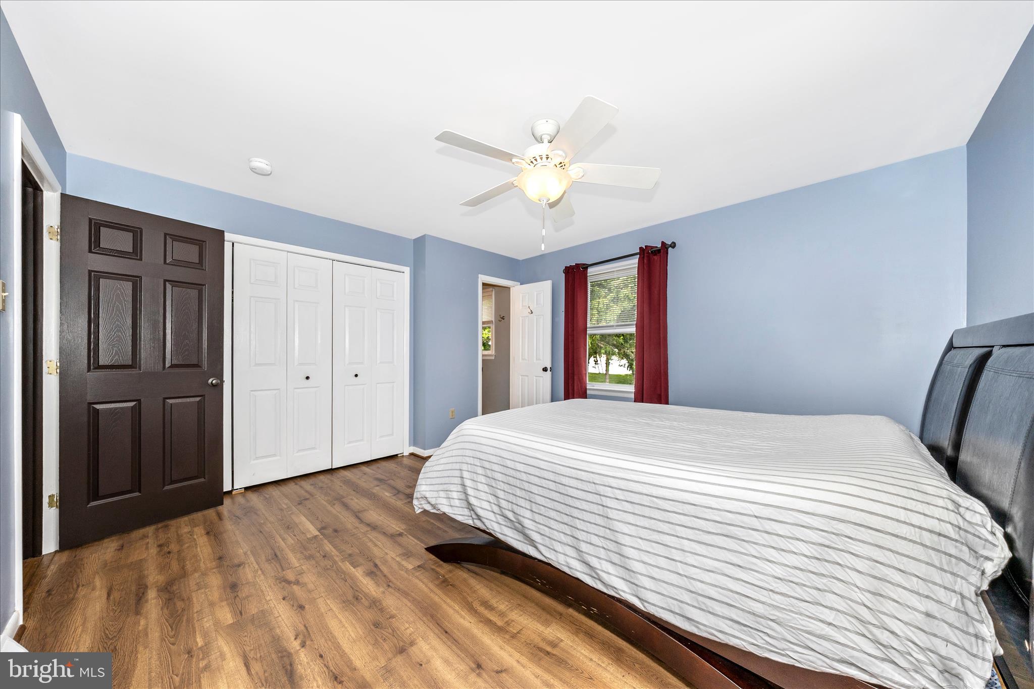 POTOMAC MANOR - Residential