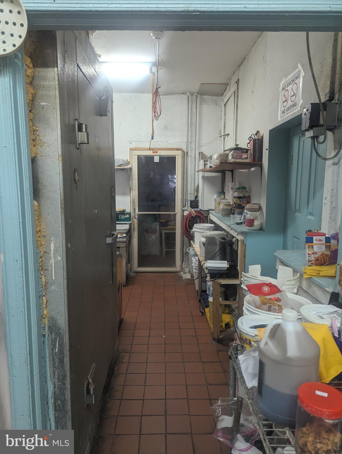 KINGSESSING - Commercial Sale