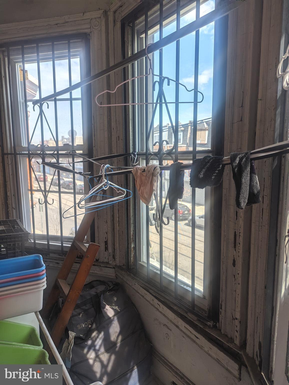 KINGSESSING - Commercial Sale