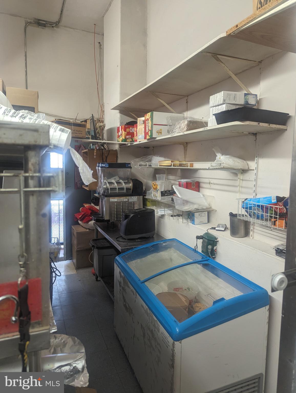 KINGSESSING - Commercial Sale