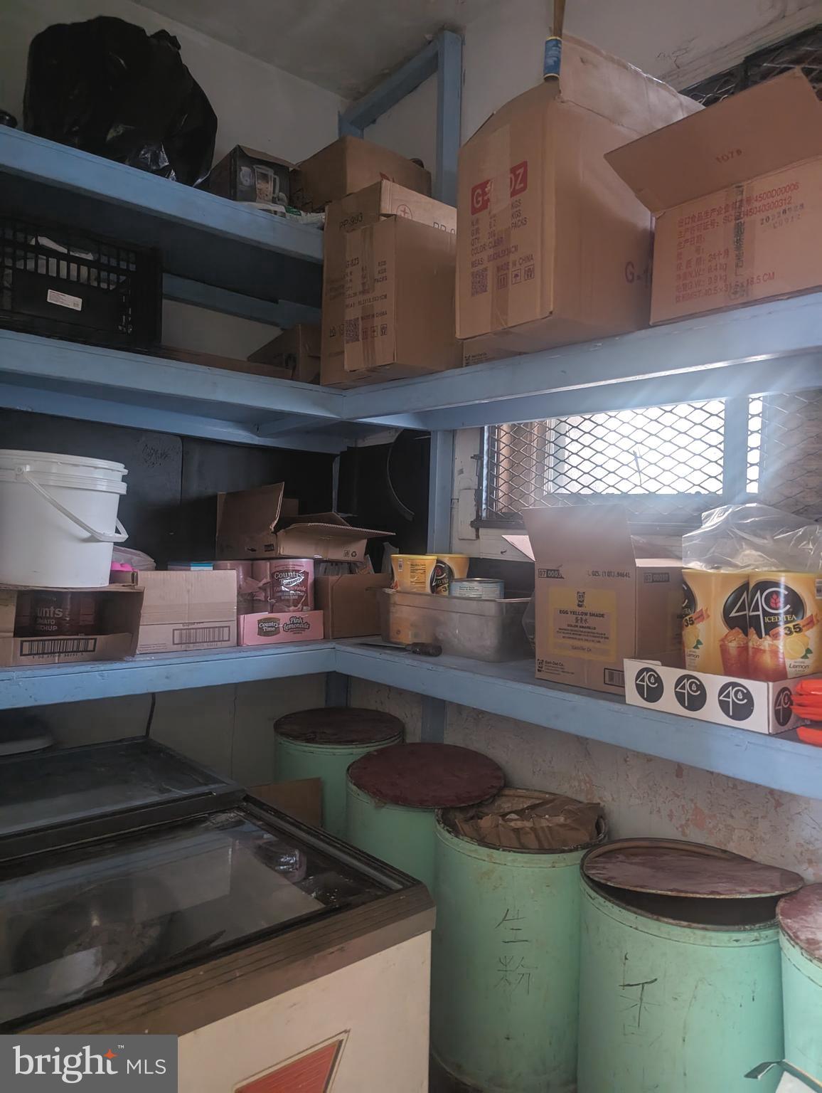 KINGSESSING - Commercial Sale