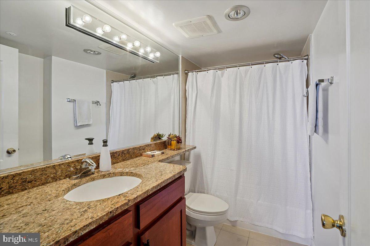 RENAISSANCE AT TYSONS - Residential