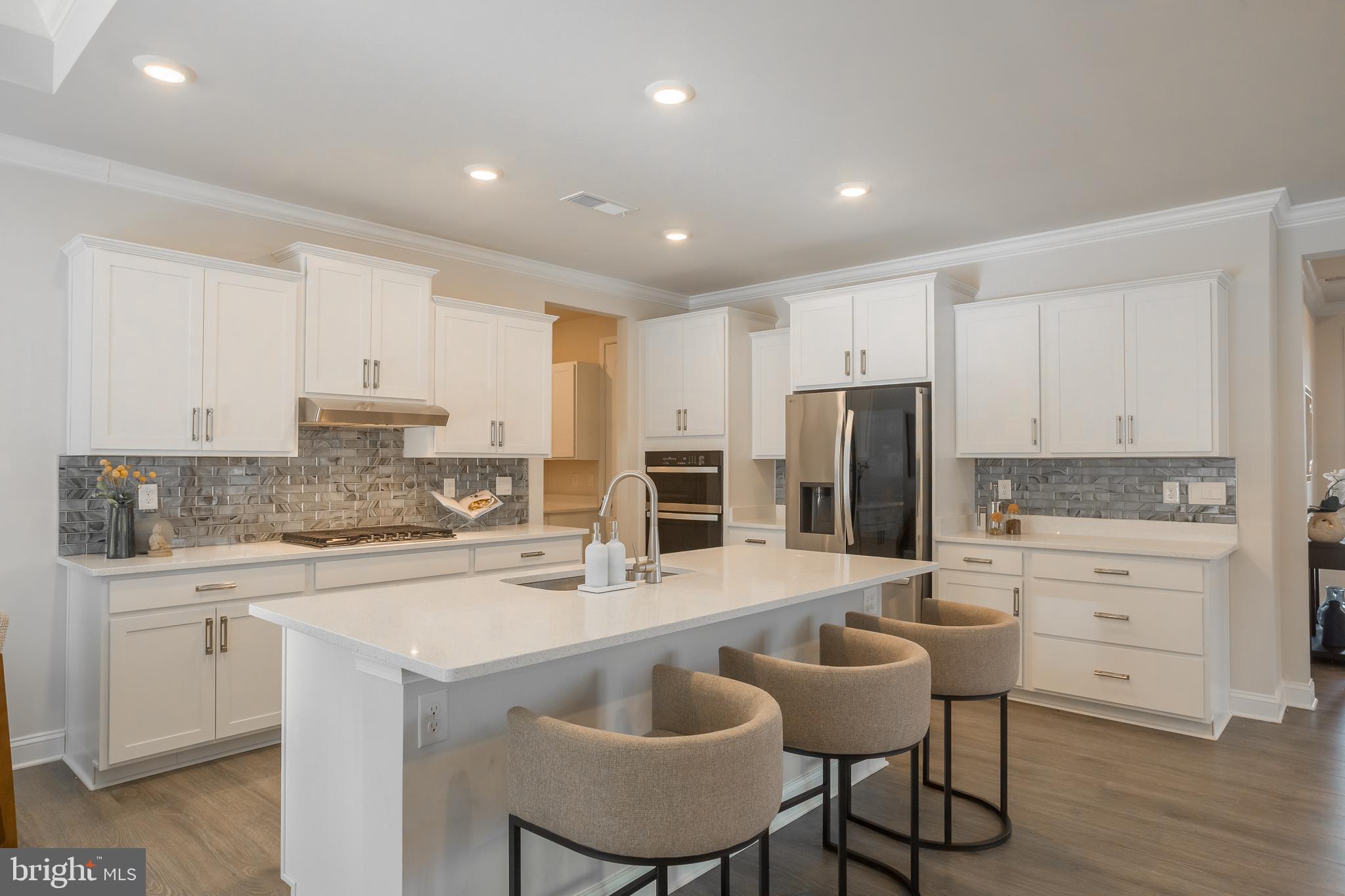 WOODFIELD PRESERVE - Residential