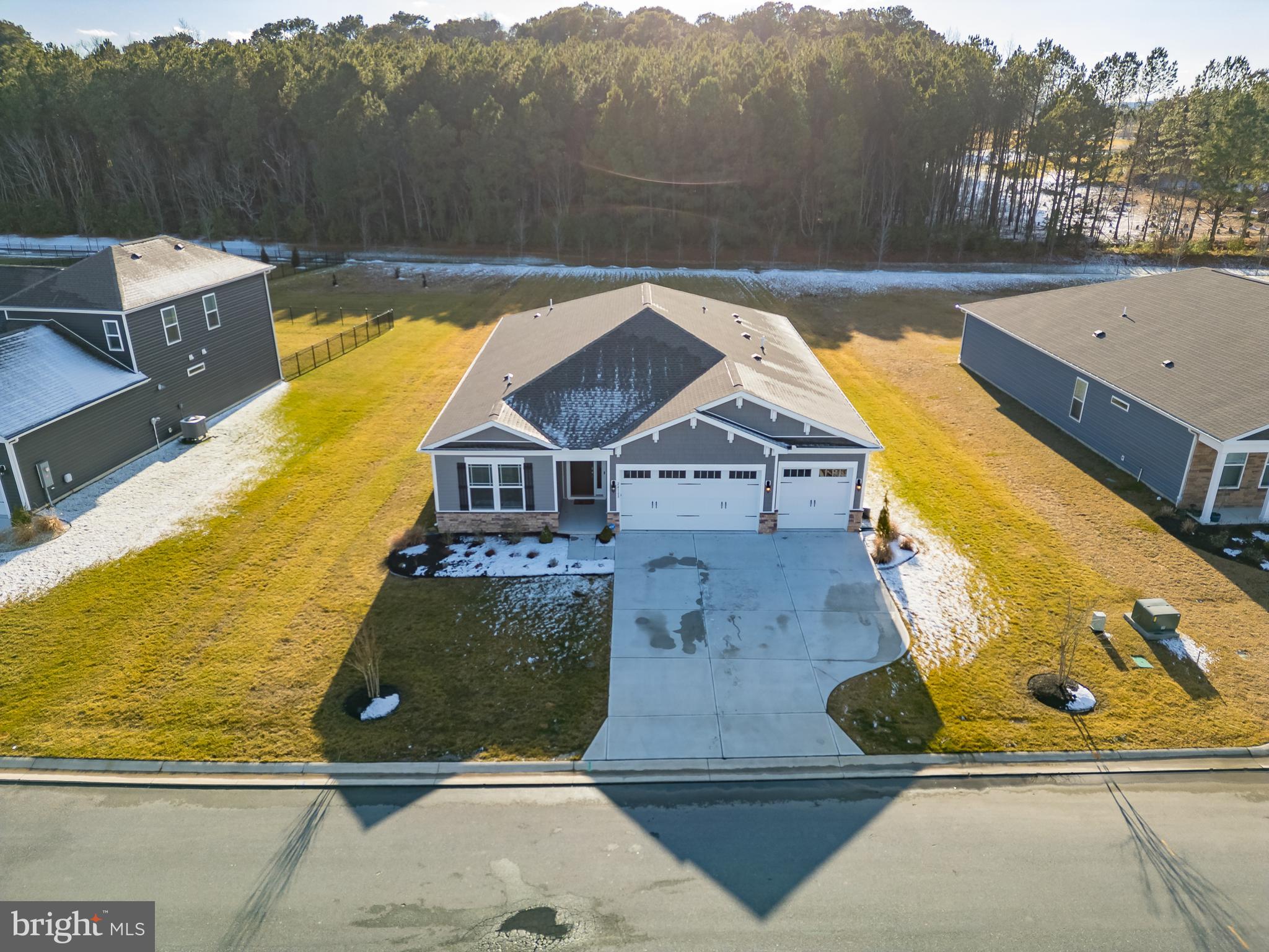 WOODFIELD PRESERVE - Residential