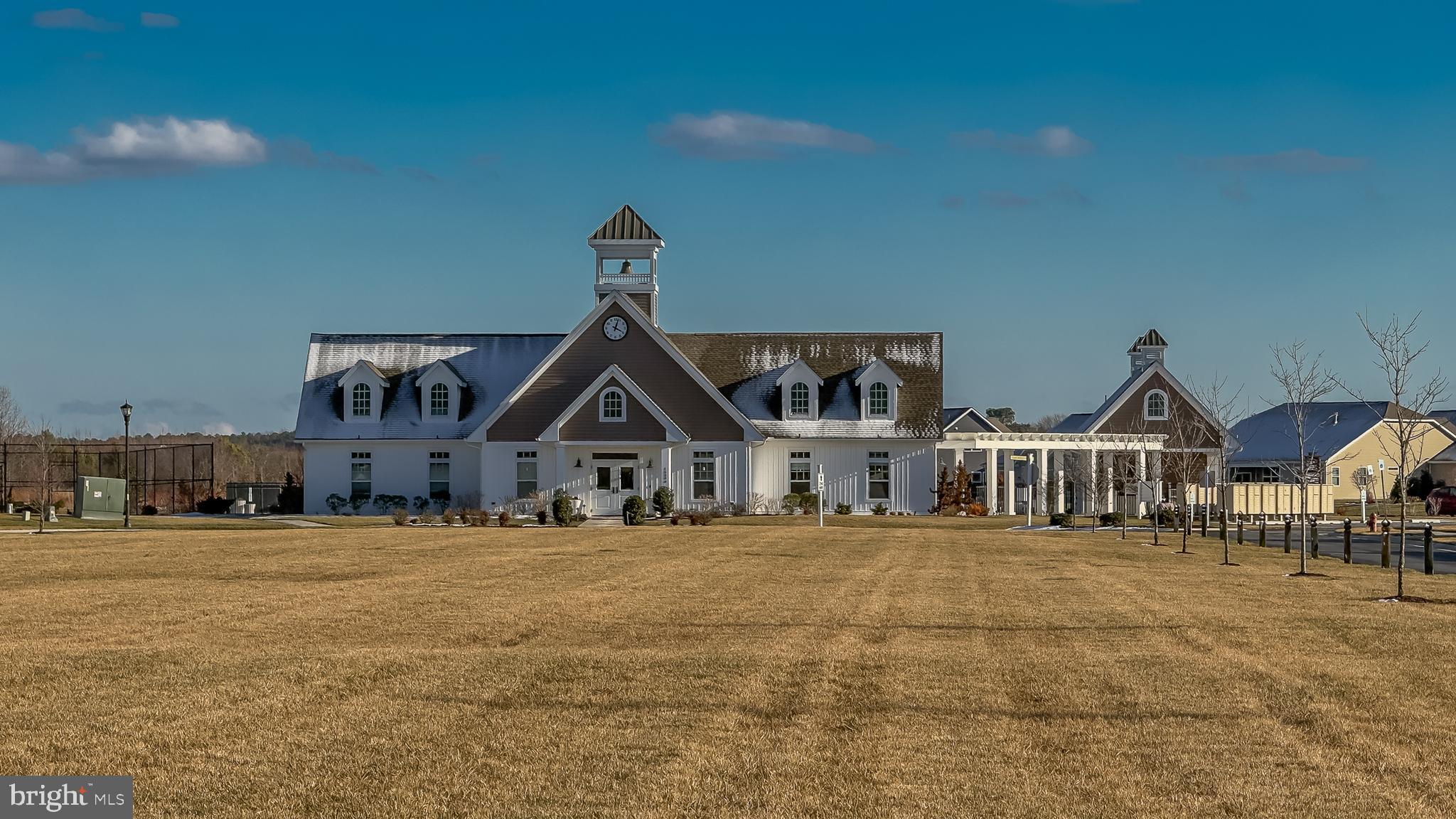 WOODFIELD PRESERVE - Residential