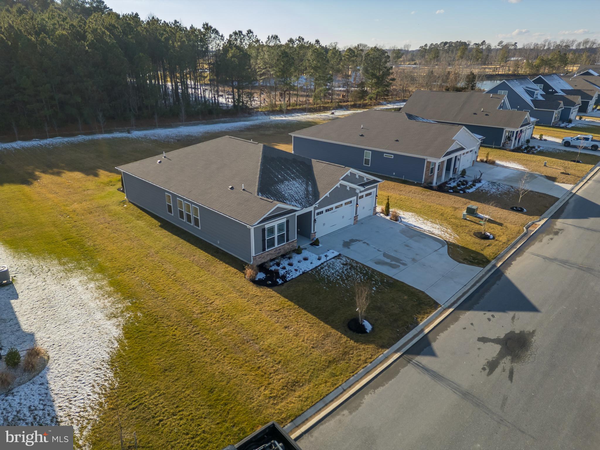 WOODFIELD PRESERVE - Residential