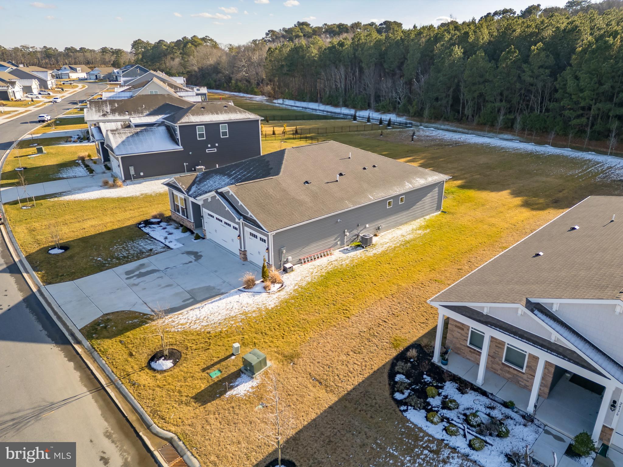 WOODFIELD PRESERVE - Residential