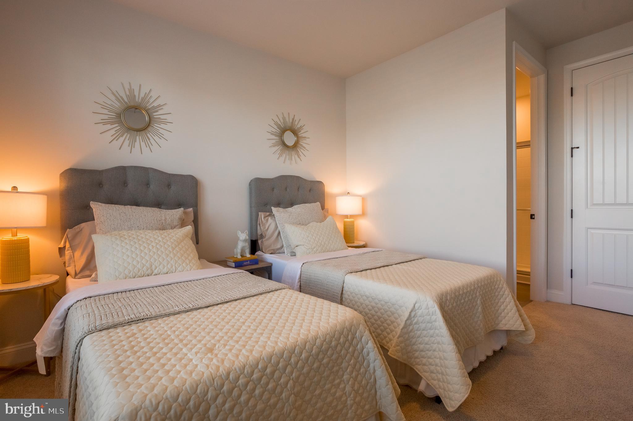 WOODFIELD PRESERVE - Residential