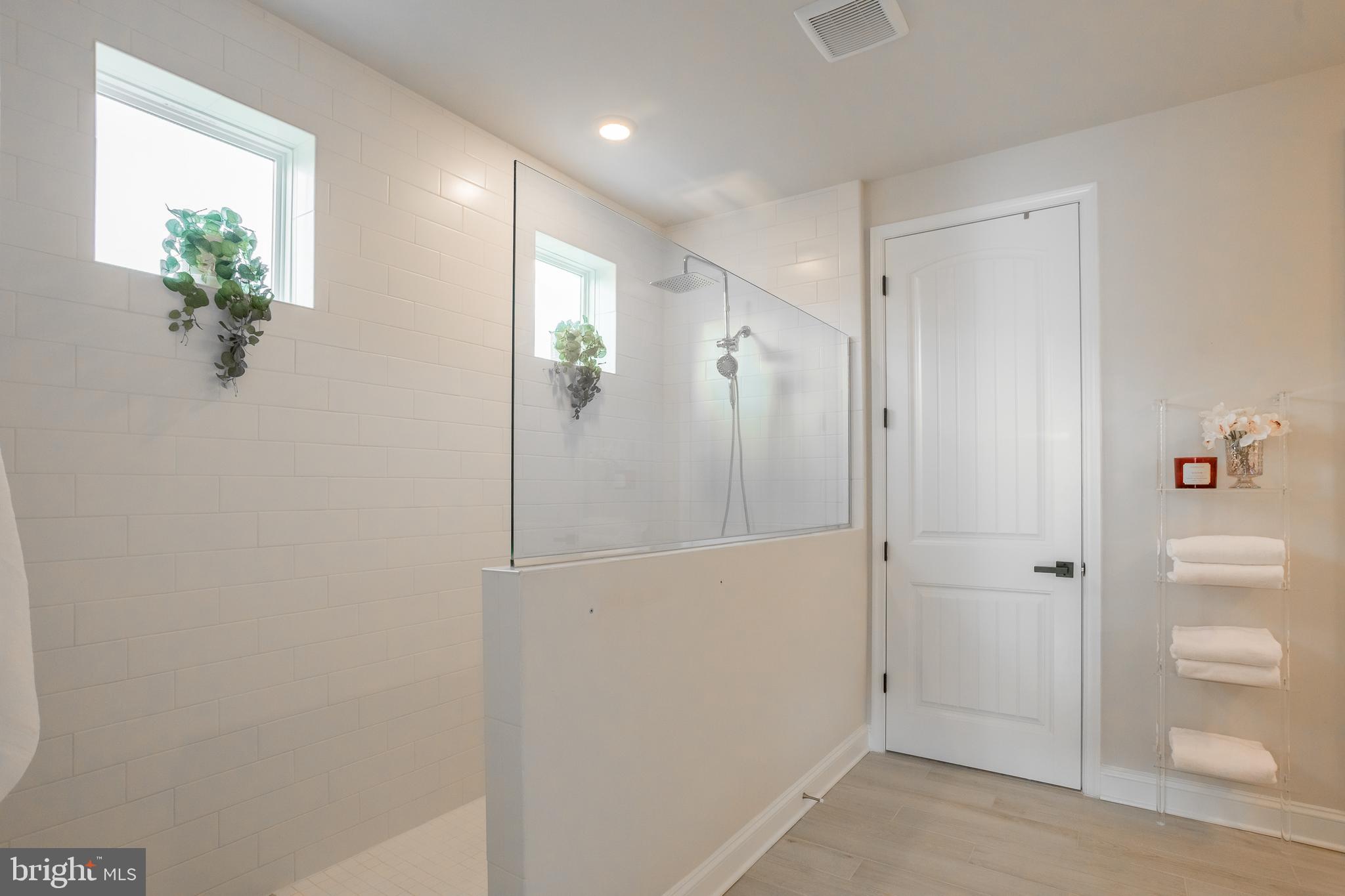 WOODFIELD PRESERVE - Residential