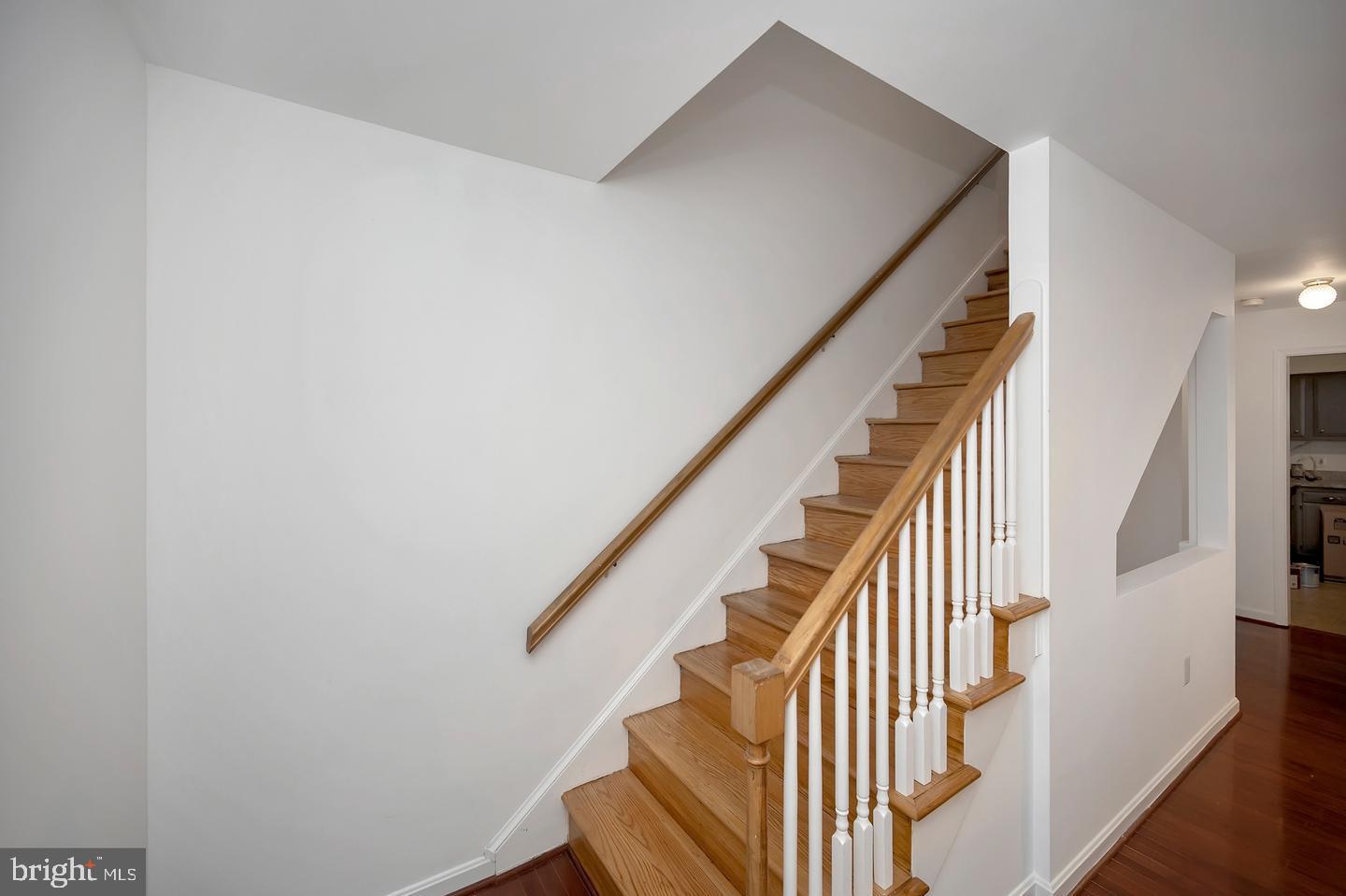 SPRING VALLEY - Residential Lease