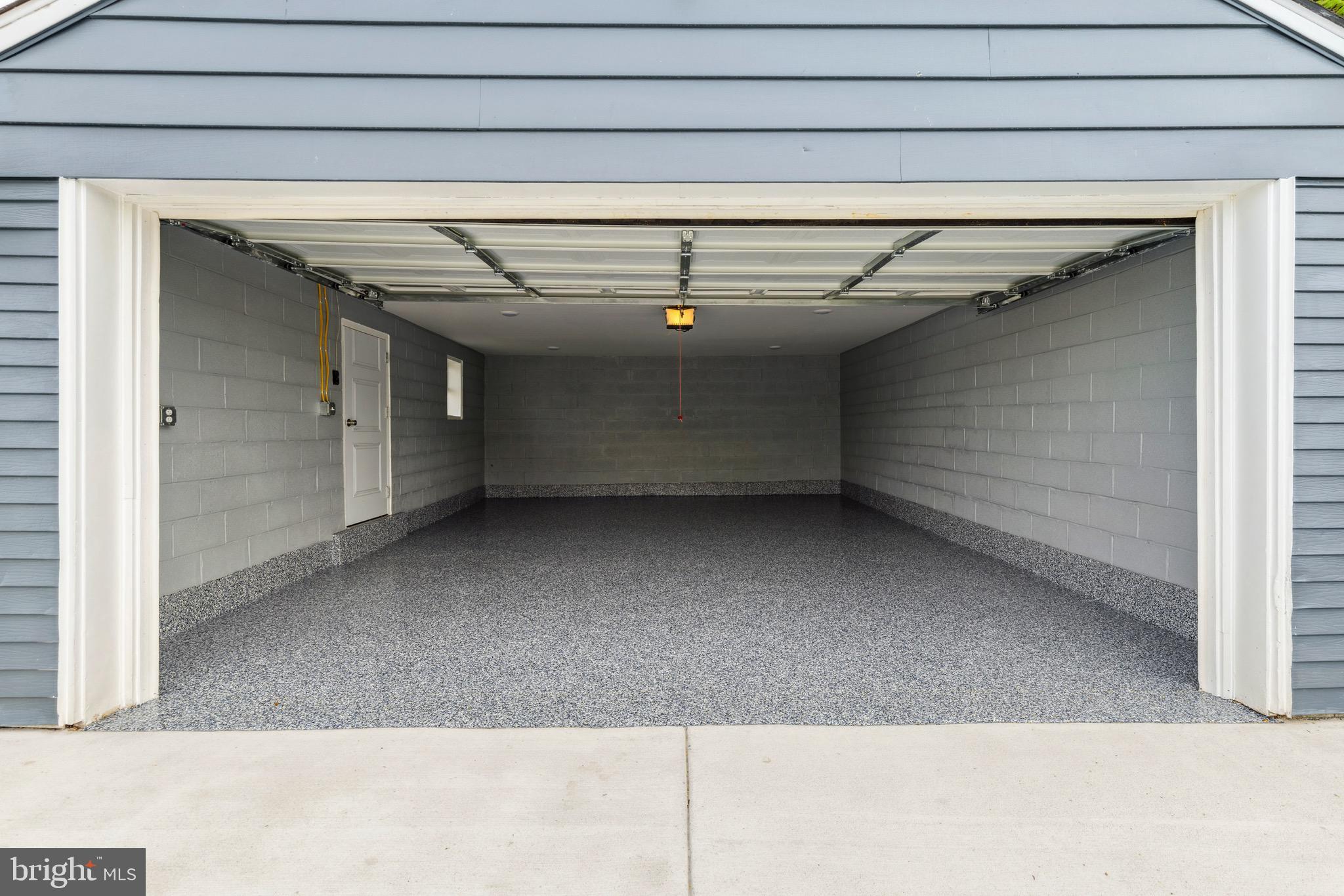 EAST VIEW - Residential