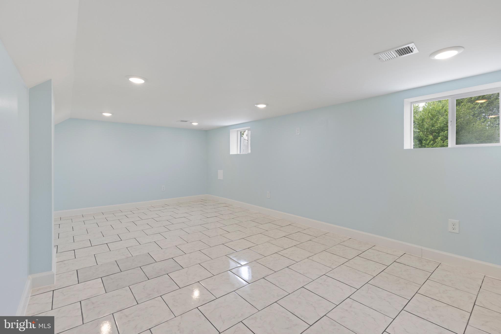 EAST VIEW - Residential