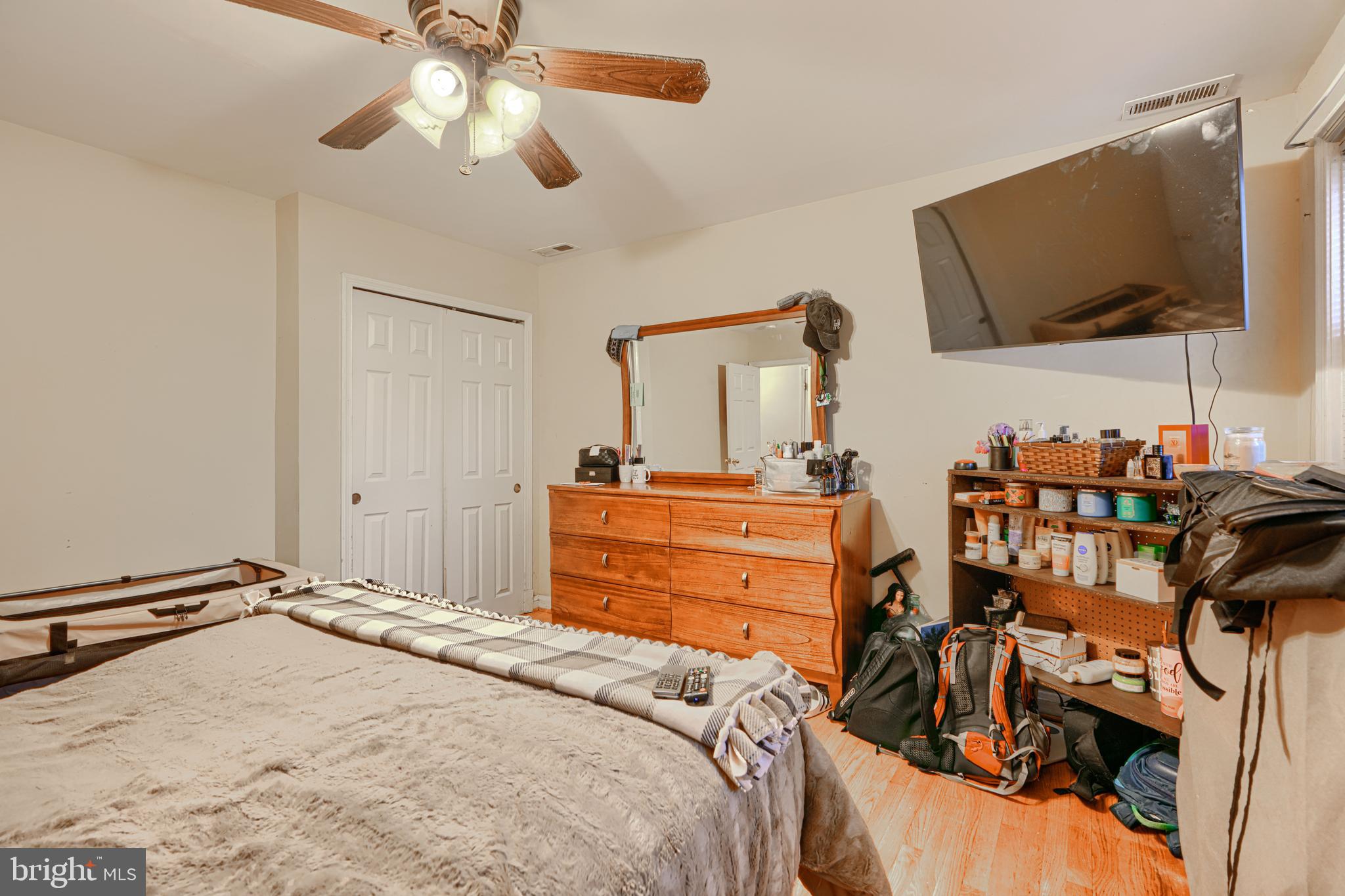 CHINQUAPIN PARK - Residential