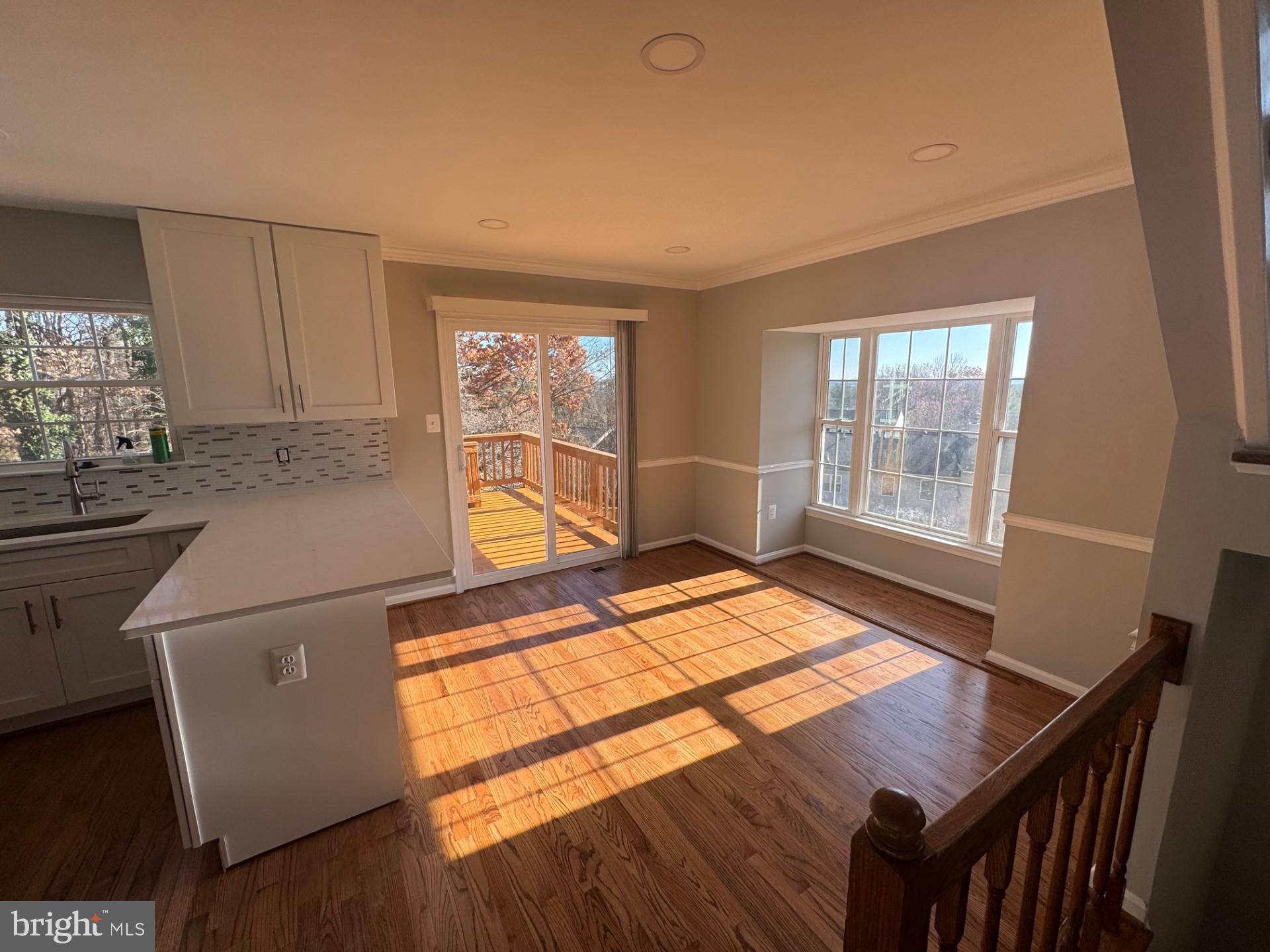 1927 HEATHERBROOK COURT