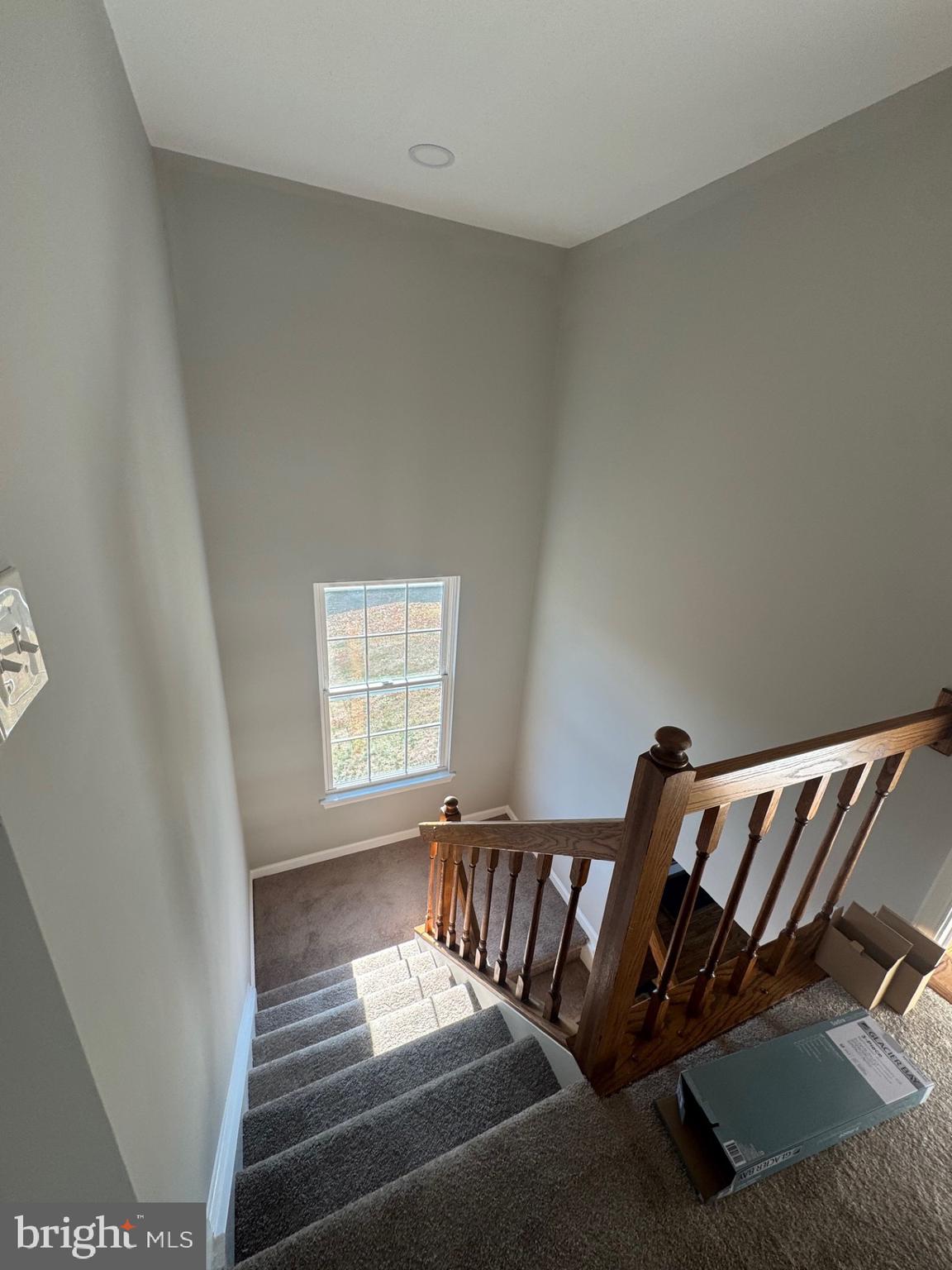 ROLLING BROOK - Residential Lease