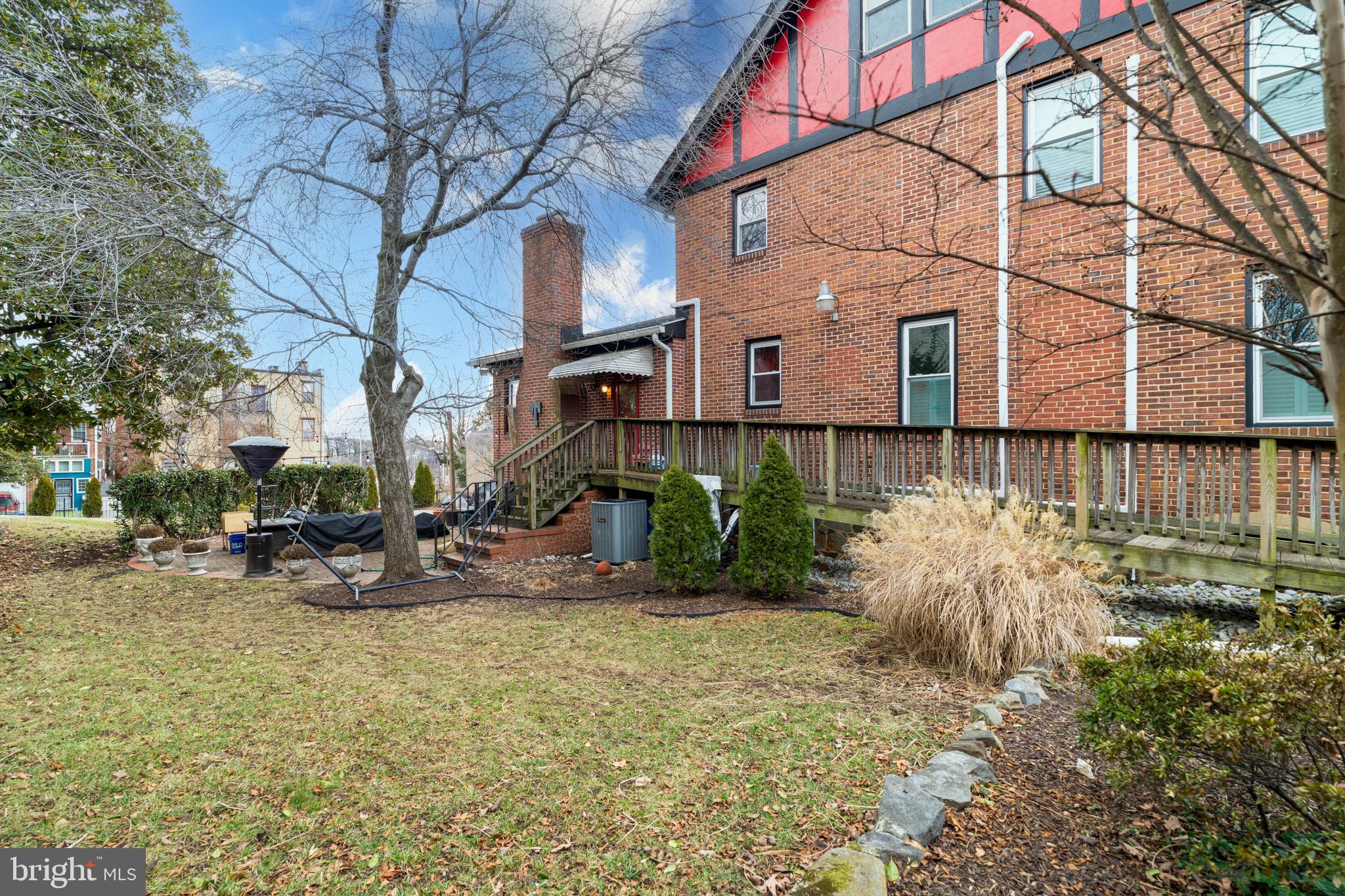 RESERVOIR HILL - Residential