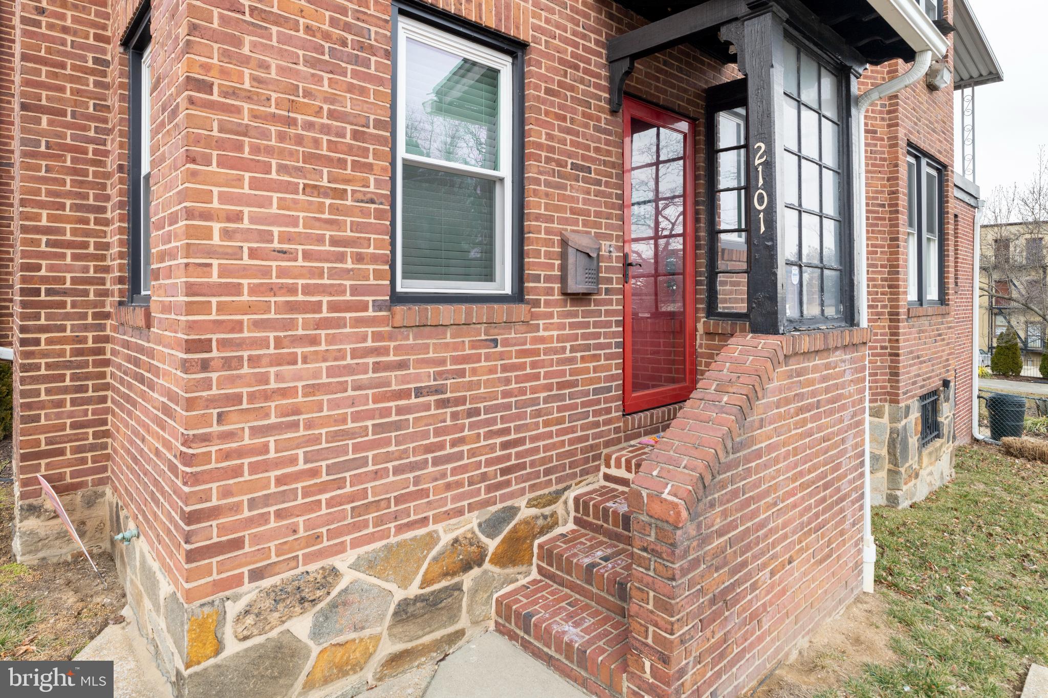 RESERVOIR HILL - Residential